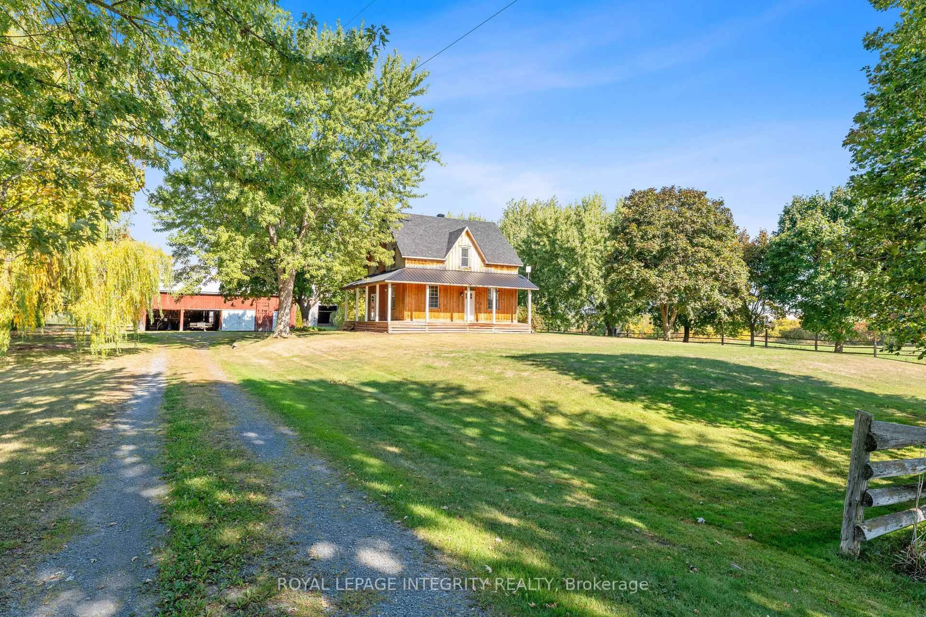 A pic from outside/outdoor area/front of a property/back of a property/a pic from drone, unknown for 20079 County Road 43 Rd, North Glengarry Ontario K0C 1A0
