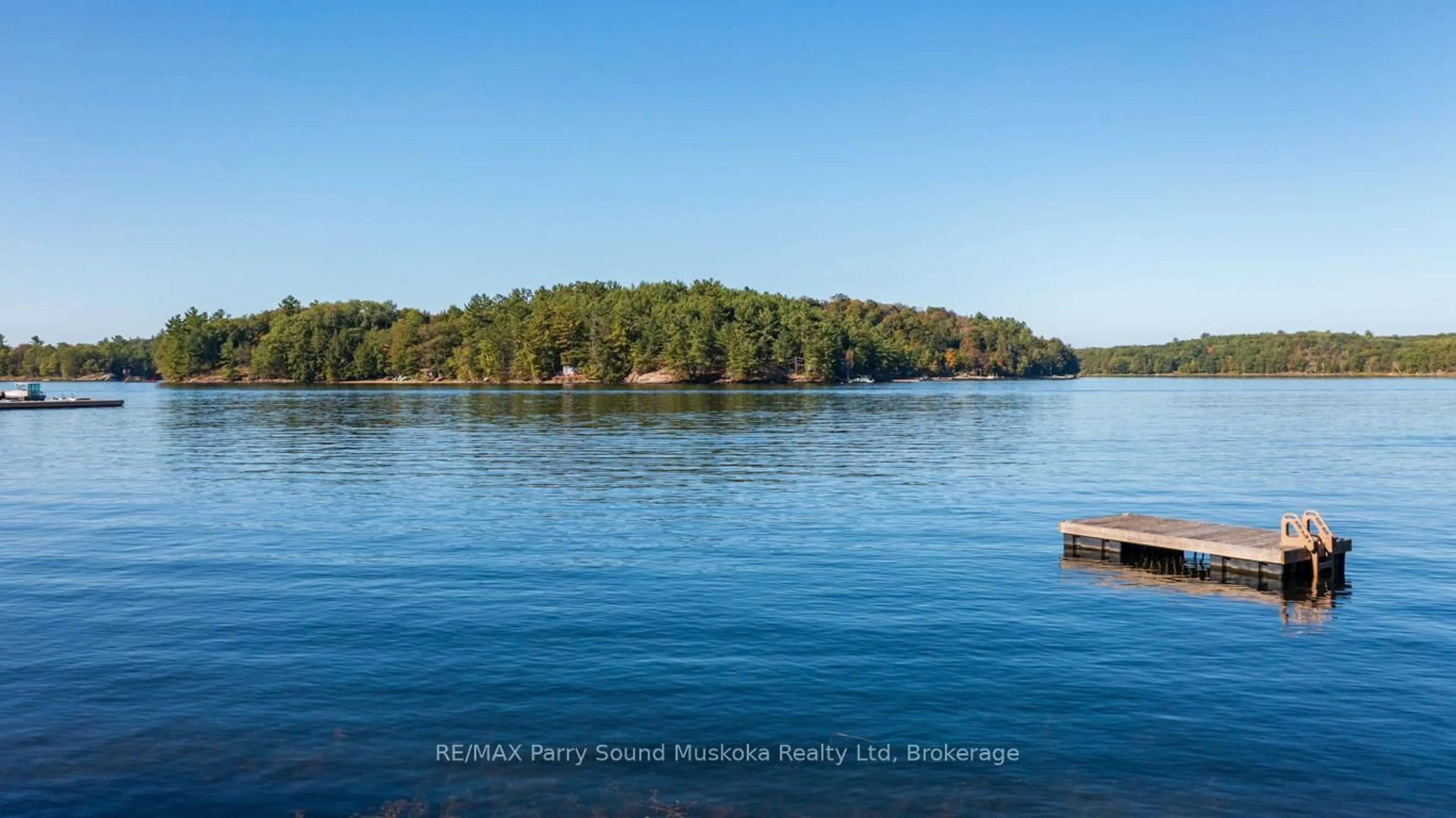 Blurry image for 21 Glenn Burney Rd, Seguin Ontario P2A 2X3