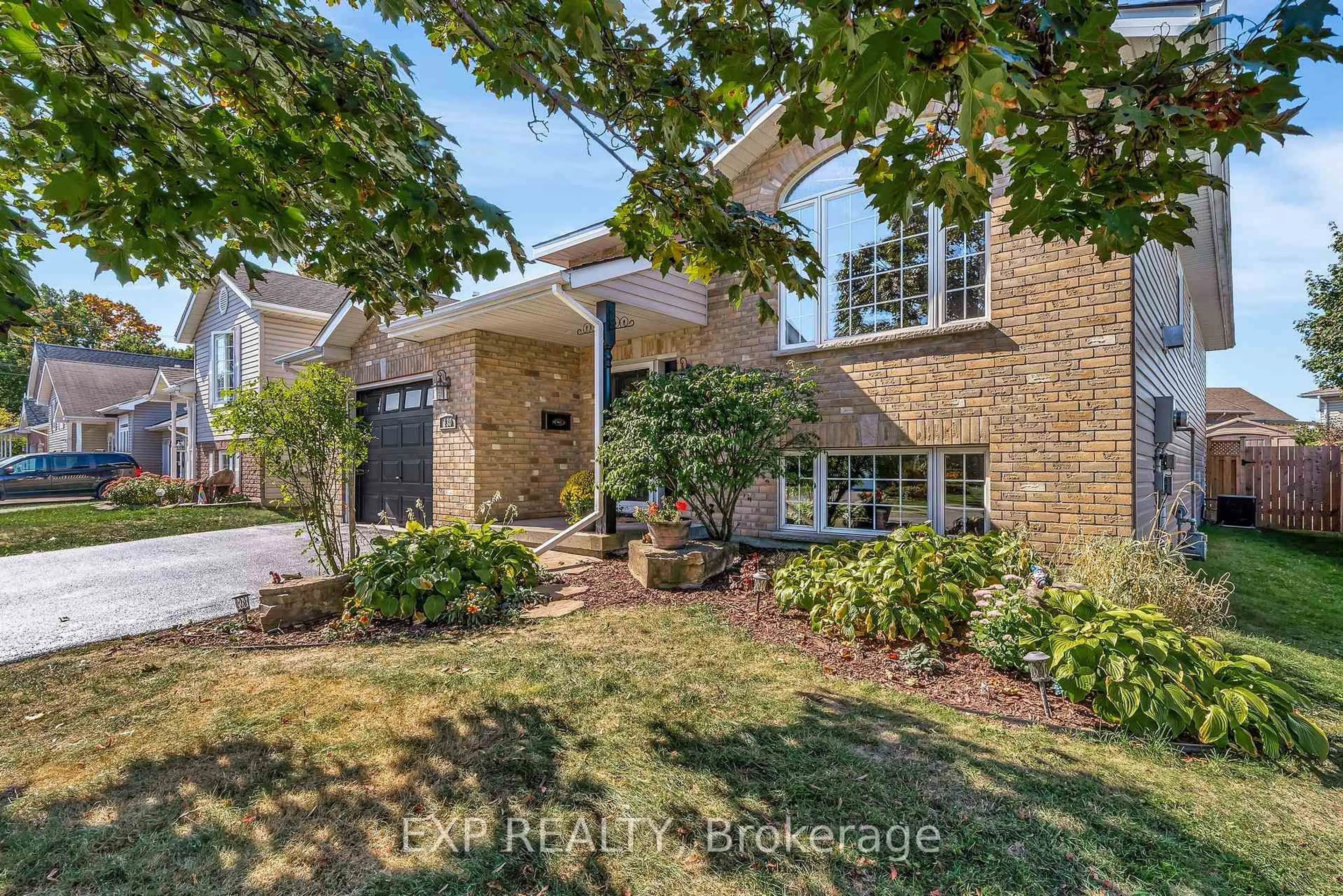 Home with brick exterior material, street for 130 Finch Dr, Belleville Ontario K8P 5L4