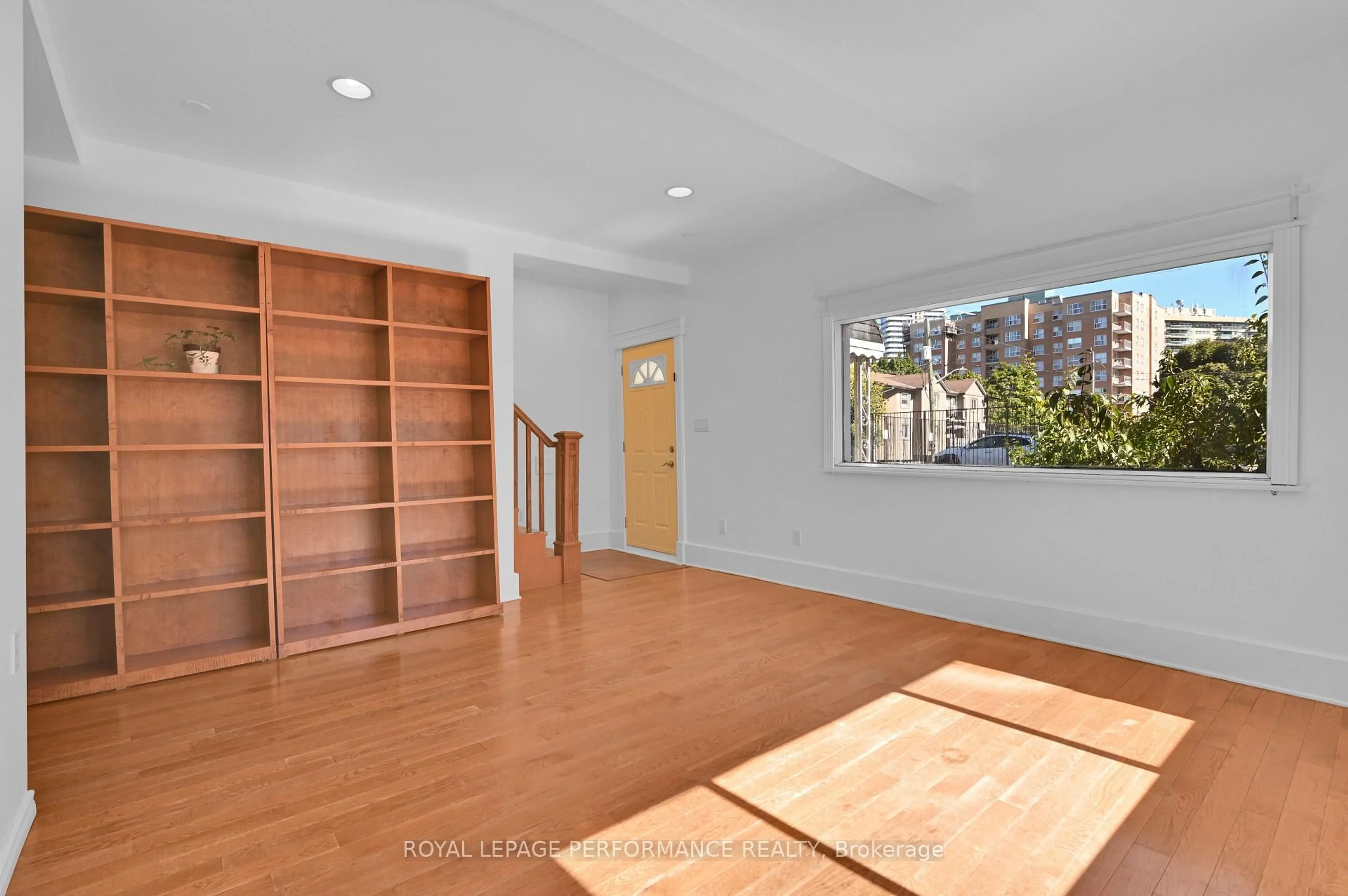 Unknown for 23 O'Meara St, Ottawa Ontario K1Y 2S8