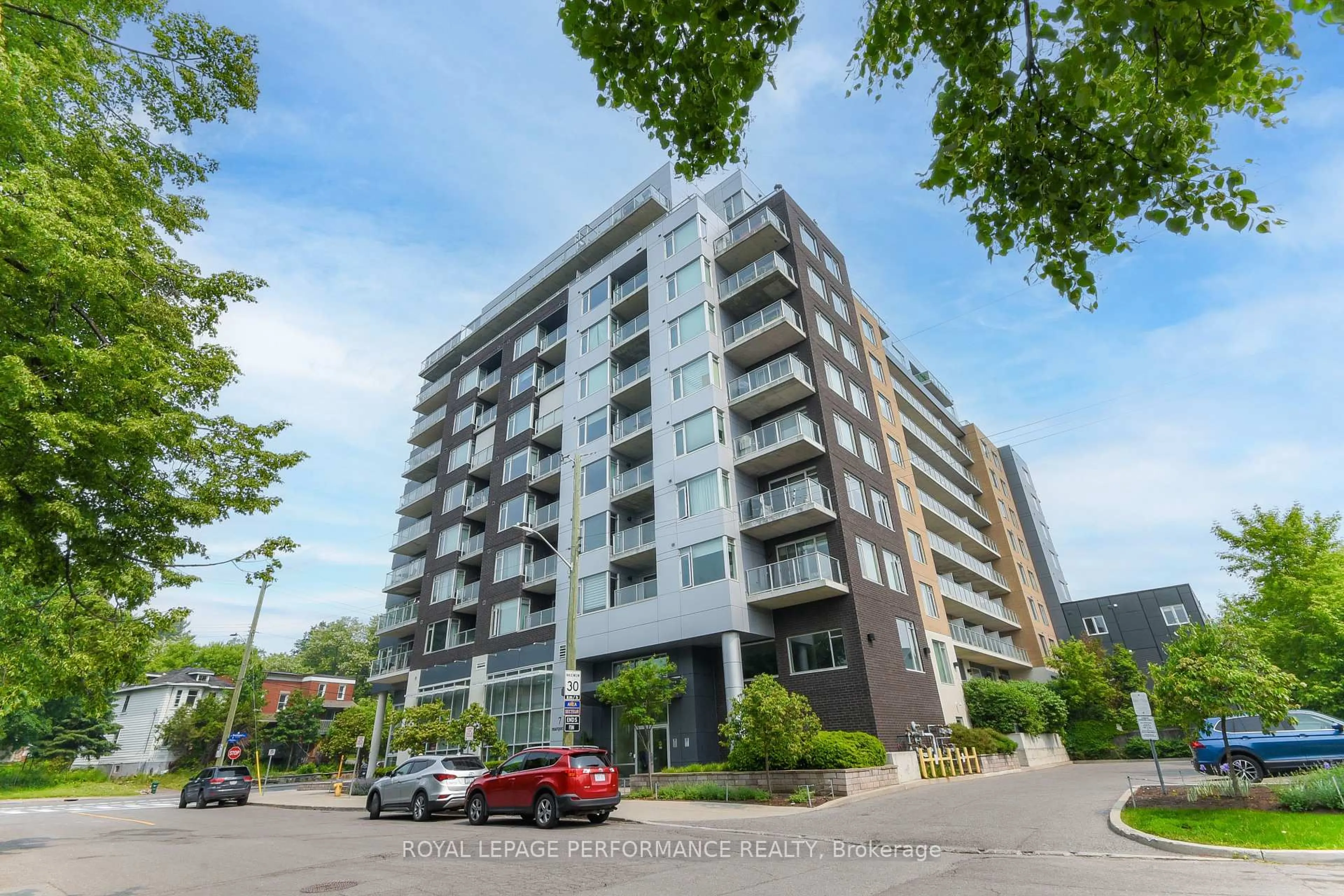 Unknown for 7 Marquette Ave #309A, Ottawa Ontario K1L 8A7