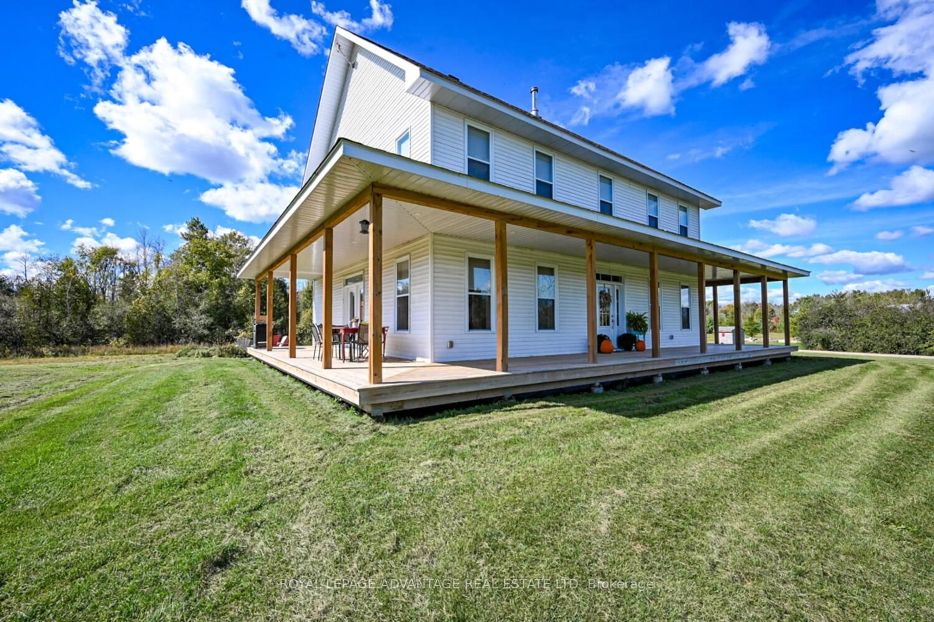 Unknown for 455 Churchill Rd, Smiths Falls Ontario K7A 4S4