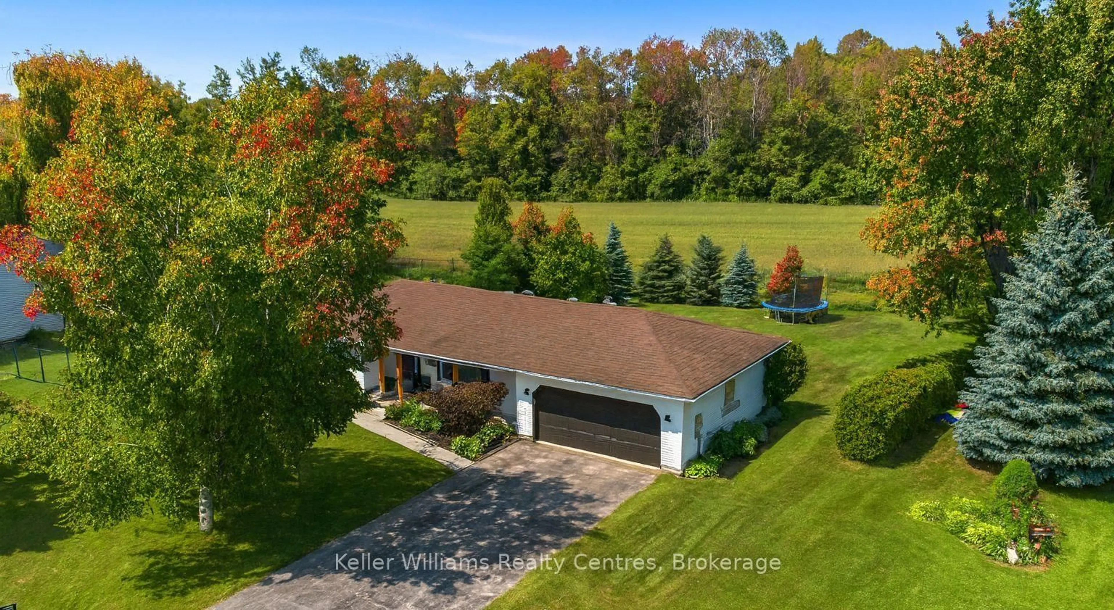 A pic from outside/outdoor area/front of a property/back of a property/a pic from drone, unknown for 110 Mary Ave, Georgian Bluffs Ontario N4K 5N5