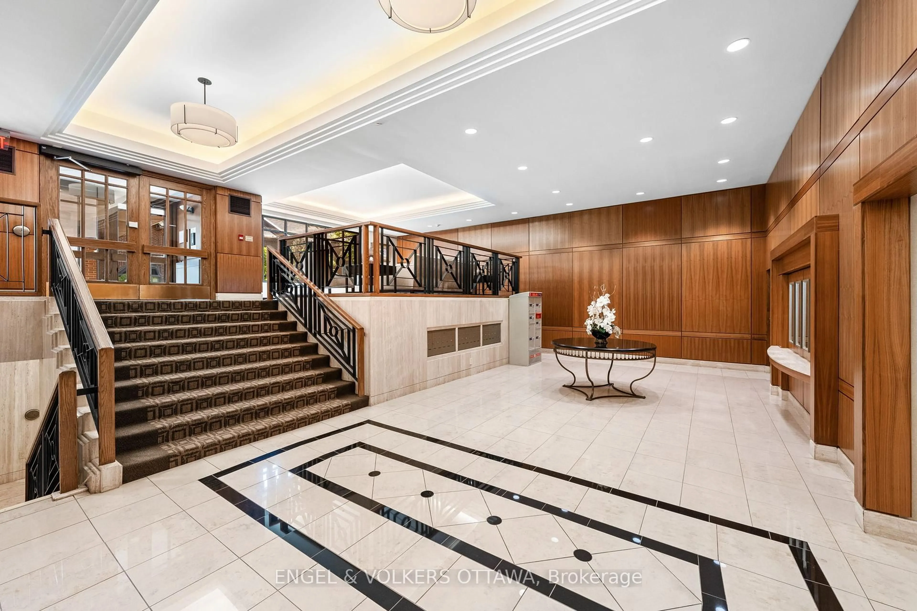 Lobby for 111 Echo Dr #406, Ottawa Ontario K1S 5K8