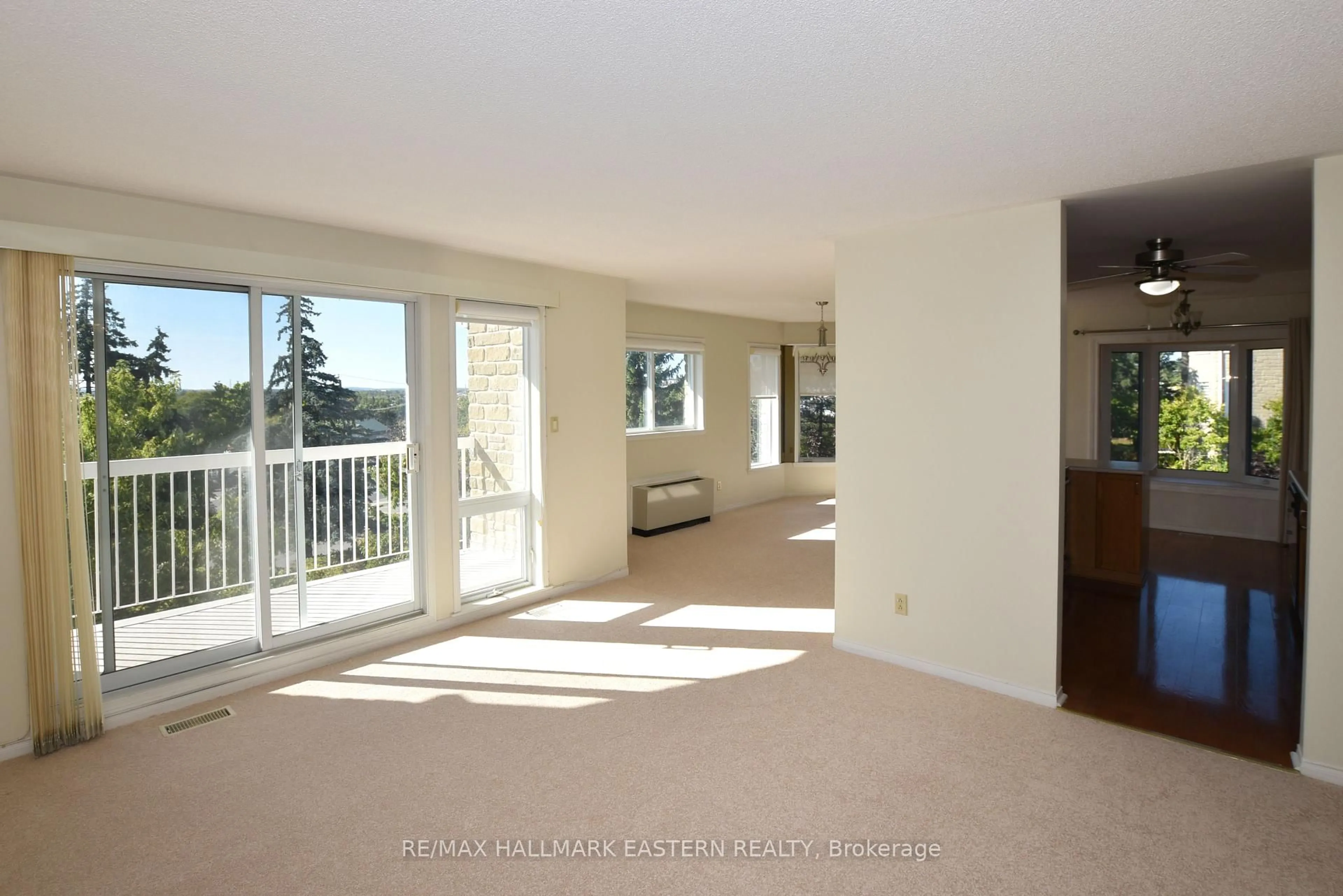 Unknown for 1099 Clonsilla Ave #316A, Peterborough Ontario J9J 8L6