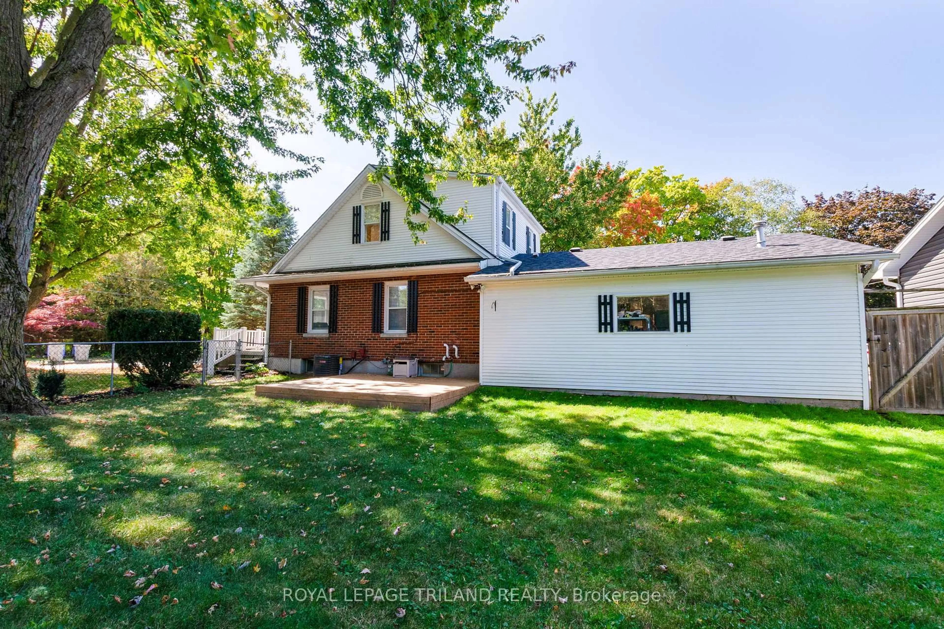 Unknown for 130 Duchess Ave, Lucan Biddulph Ontario N0M 2J0