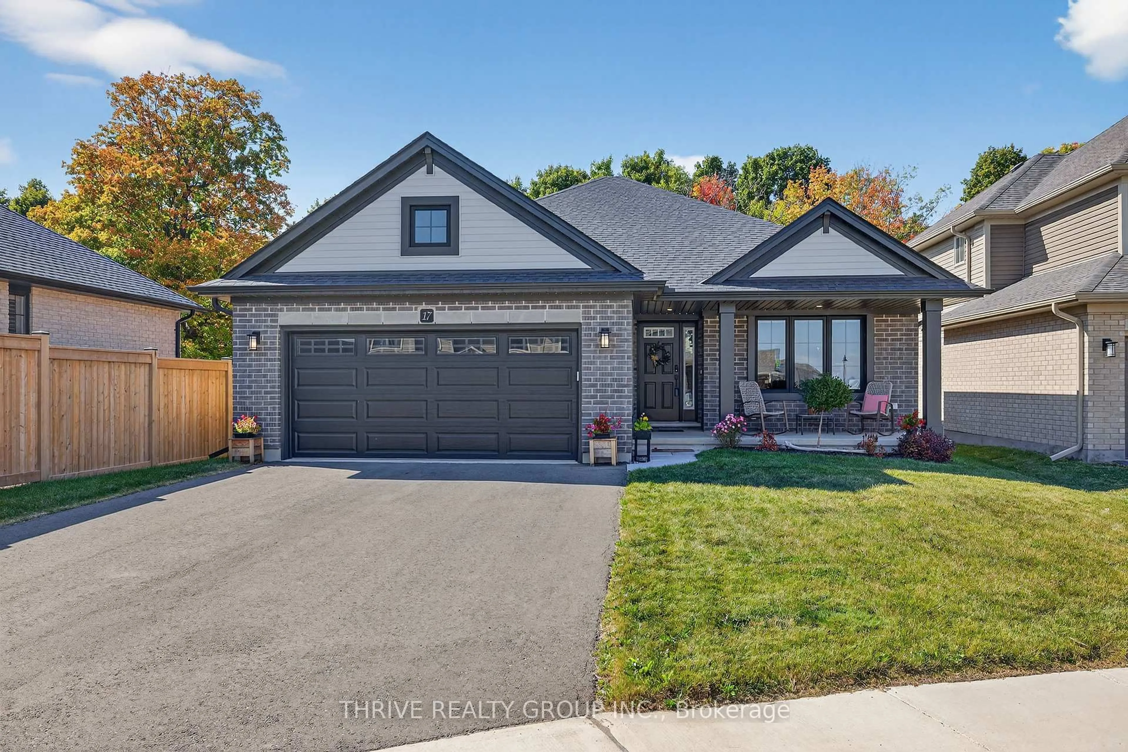Home with brick exterior material, street for 17 Dunning Way, St. Thomas Ontario N5R 0P7