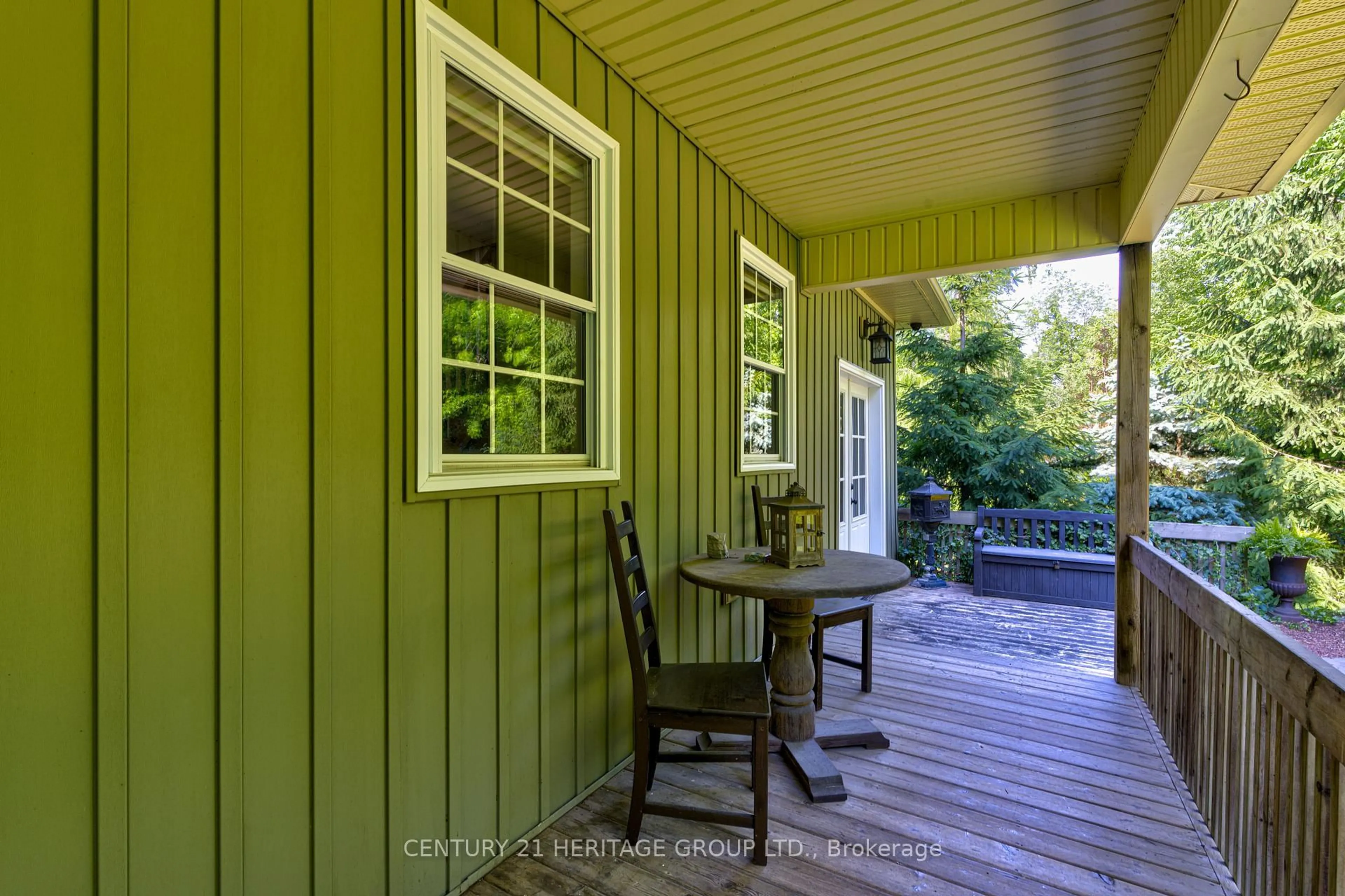 Patio, street for 1245 Filman Rd, Hamilton Ontario L8S 4K2