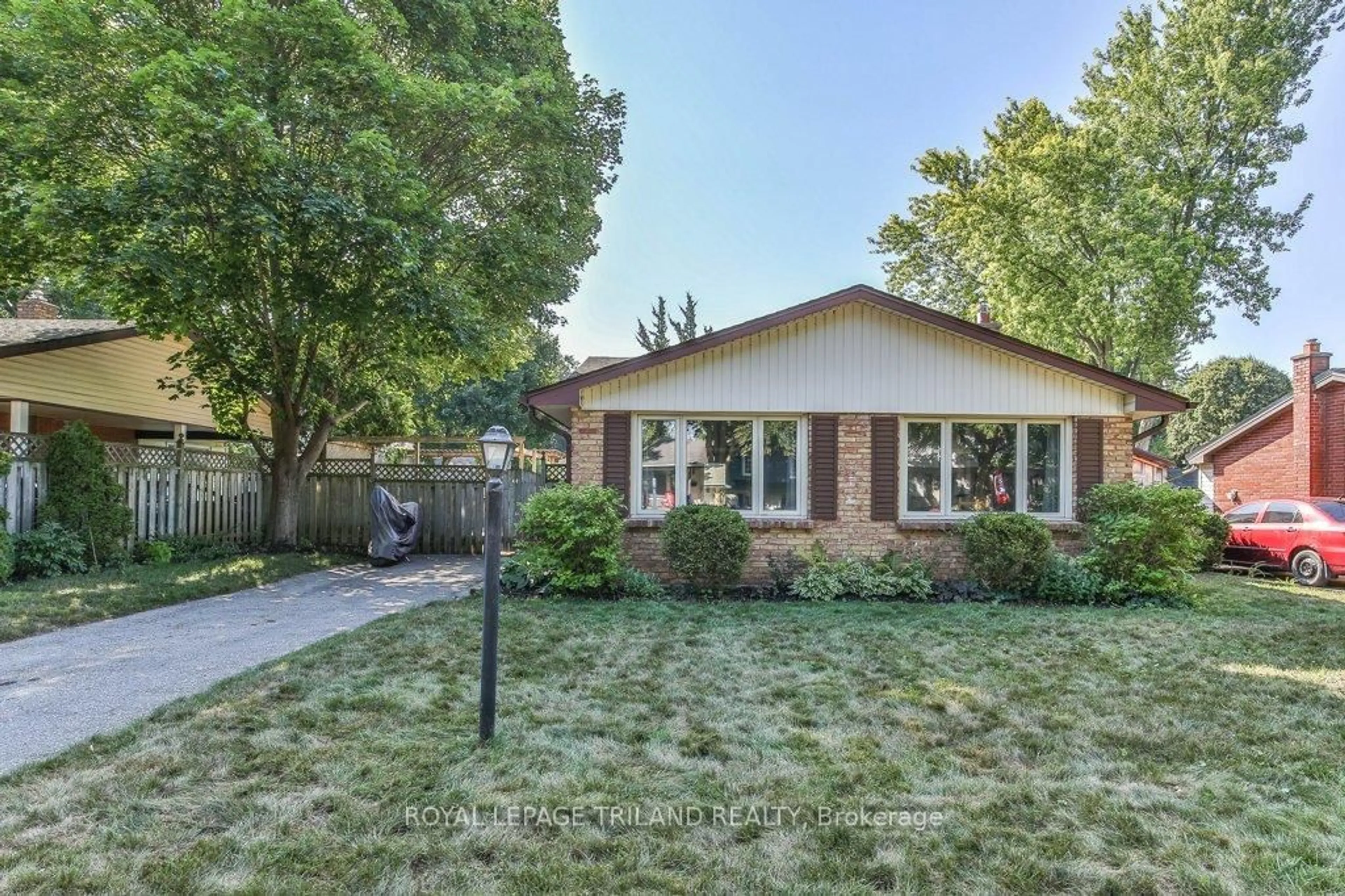 Home with brick exterior material, street for 44 TWEED Cres, London North Ontario N5X 1Z4