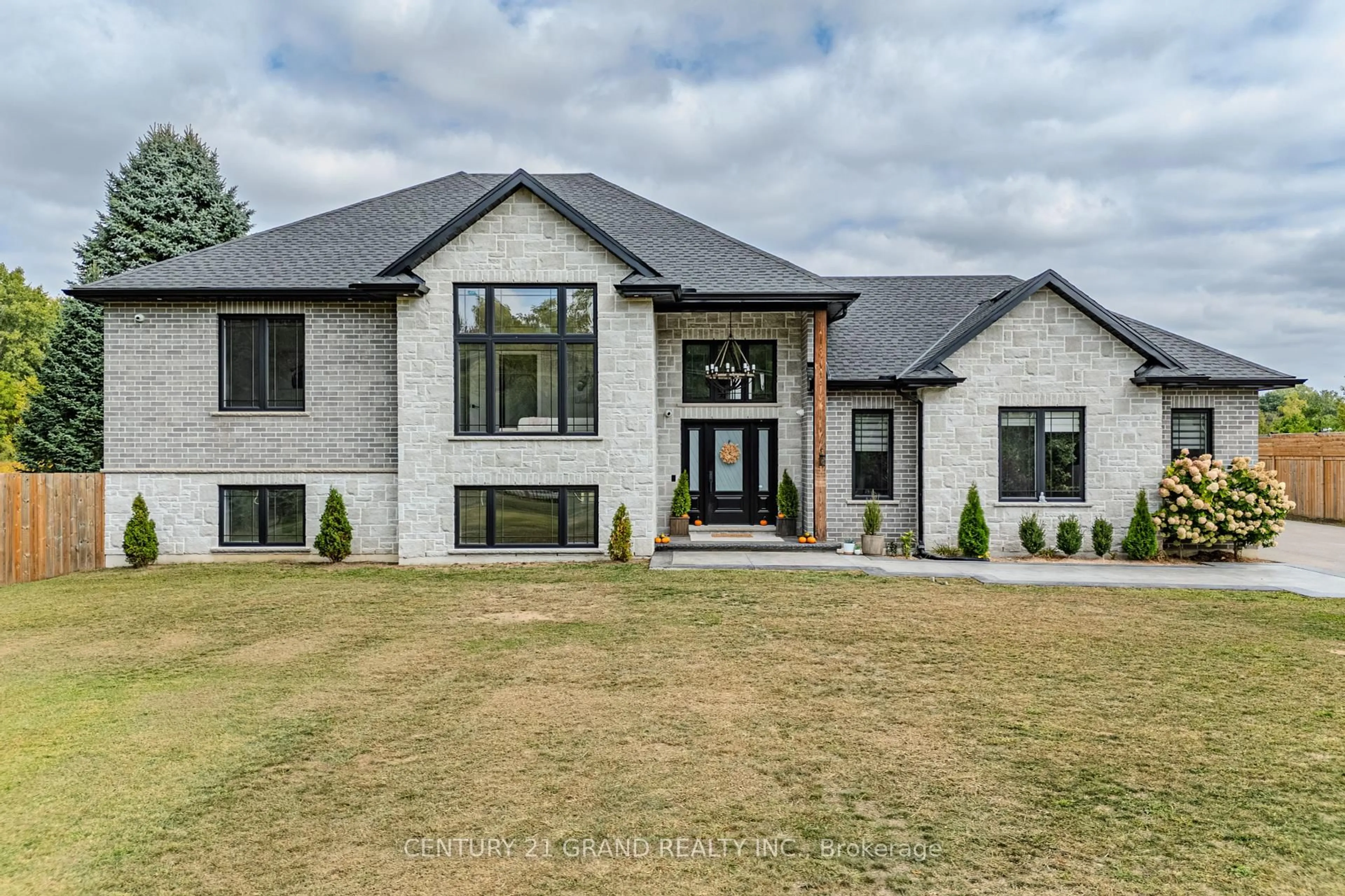 Home with brick exterior material, street for 1920 Turkey Point Rd, Norfolk Ontario N3Y 4J9
