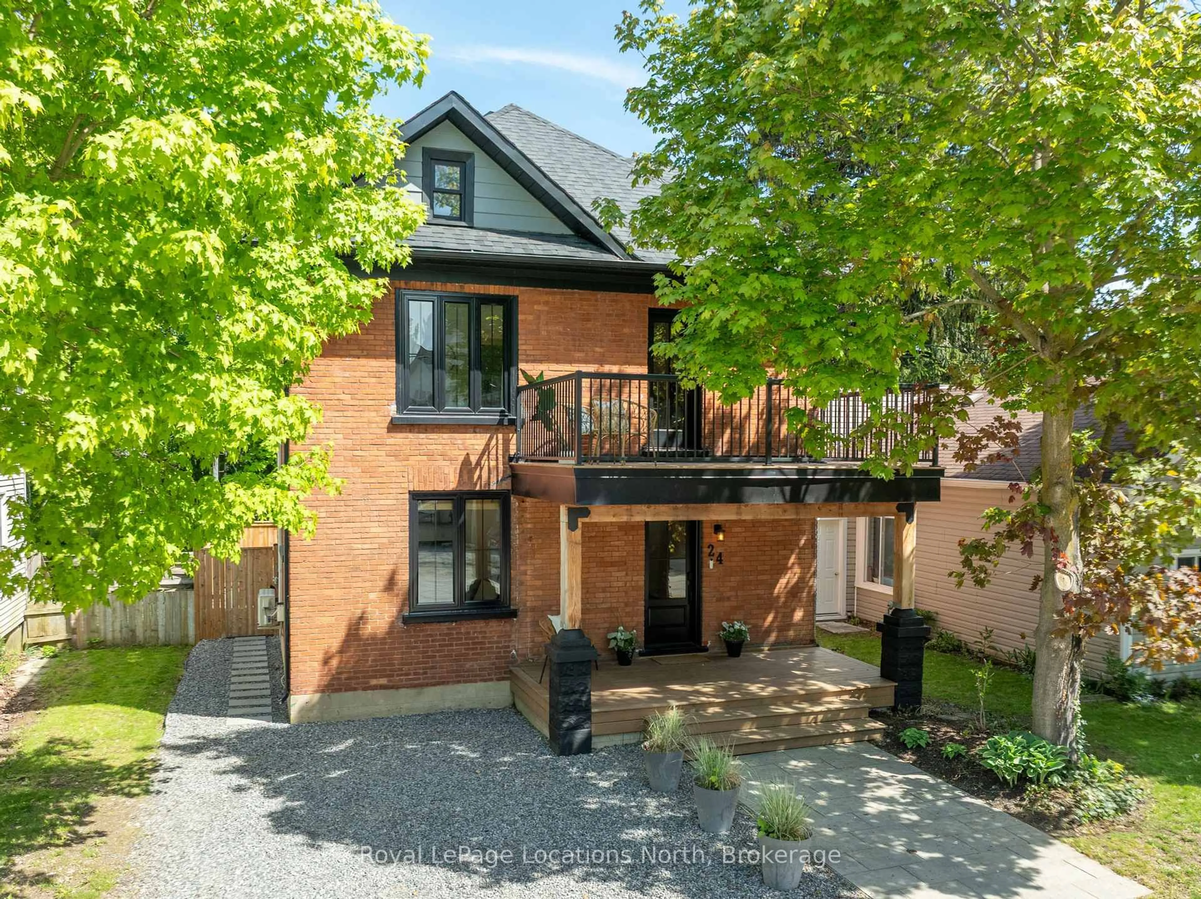A pic from outside/outdoor area/front of a property/back of a property/a pic from drone, street for 24 Marshall St, Meaford Ontario N4L 1E3