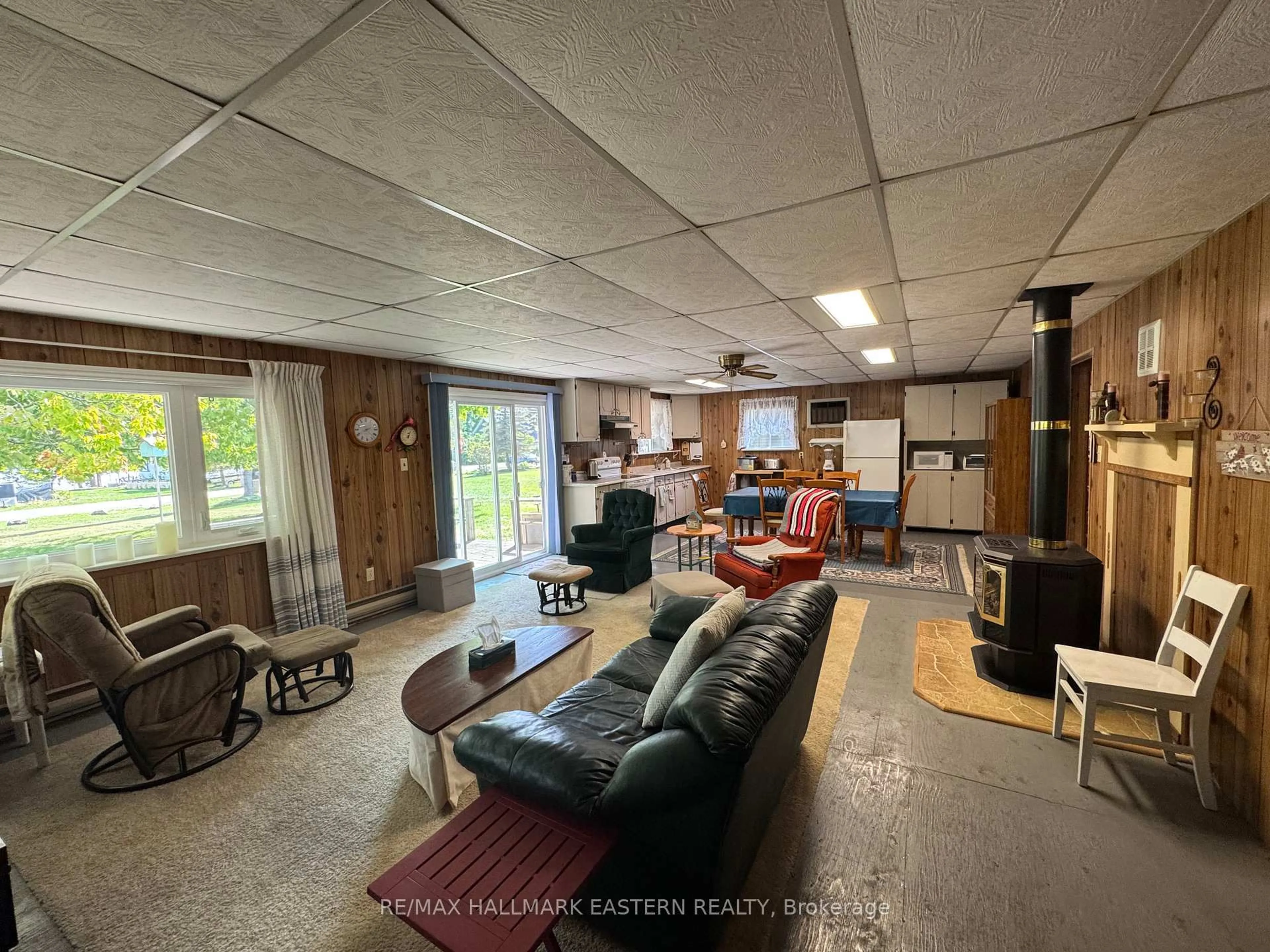 A pic of a room for 46 Lakeview Cottage Rd, Kawartha Lakes Ontario K0M 2B0