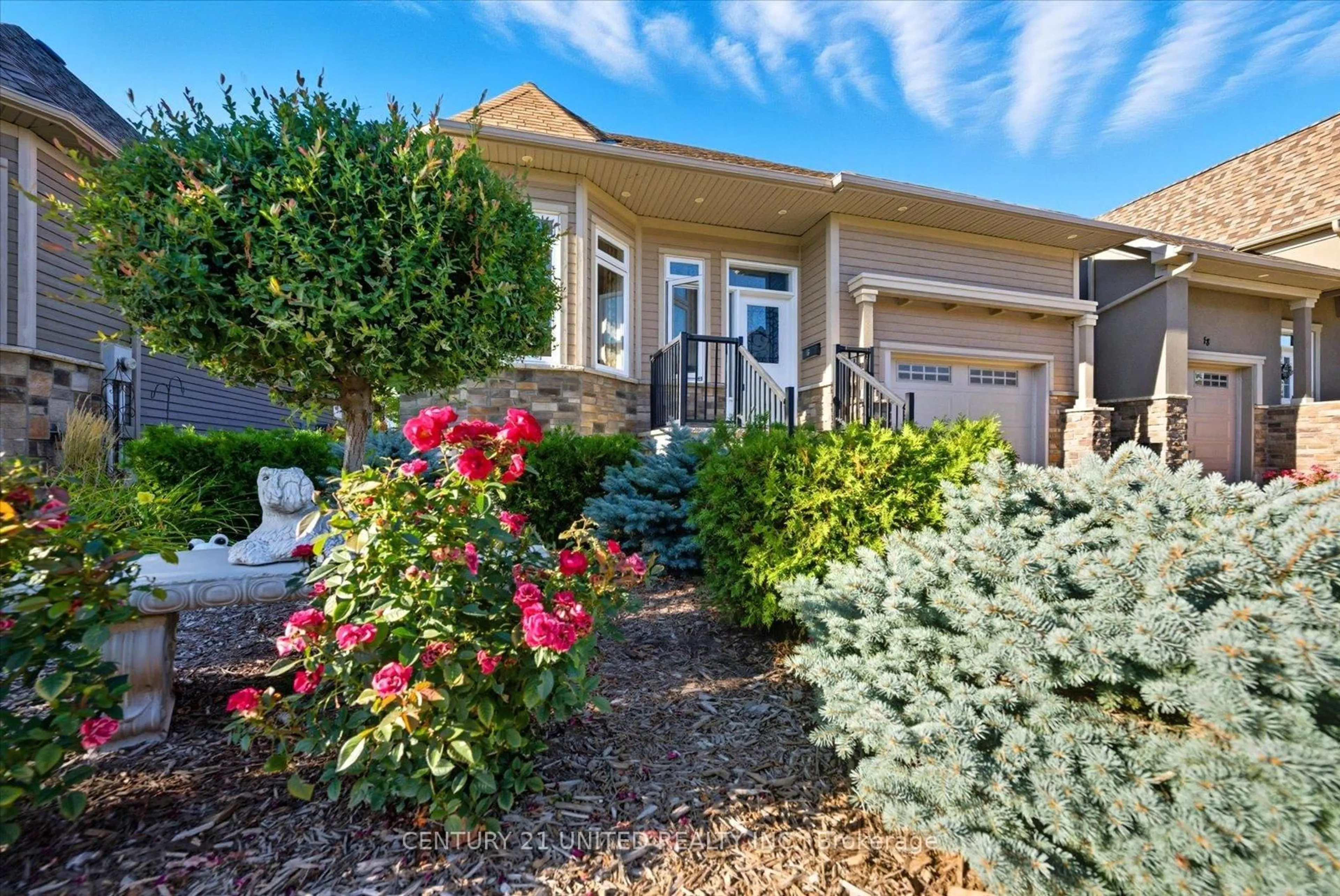 Home with vinyl exterior material, street for 16 Lockside Dr, Peterborough Ontario K9J 8T1