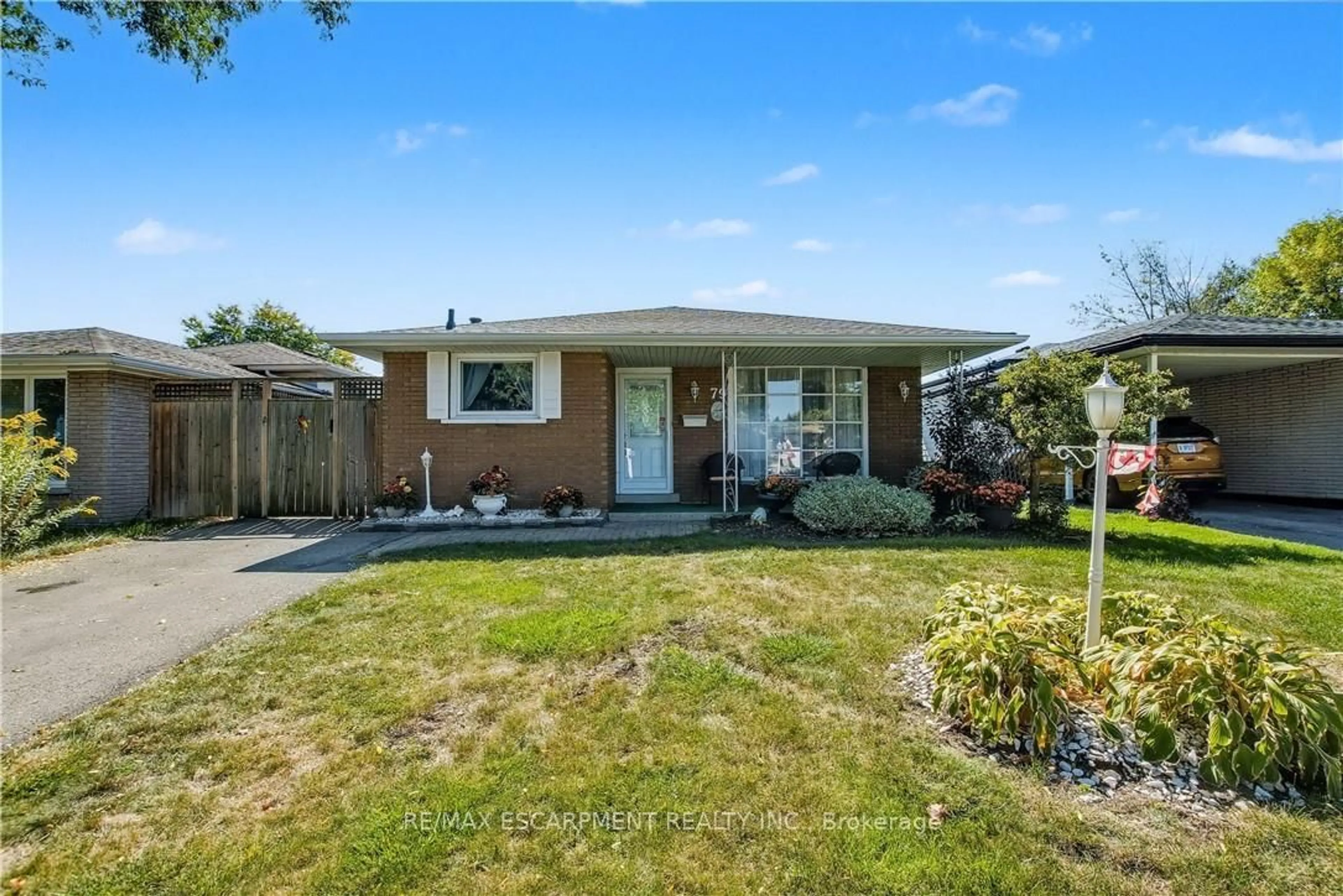 Home with brick exterior material, street for 79 Gardiner Dr, Hamilton Ontario L9C 4V3