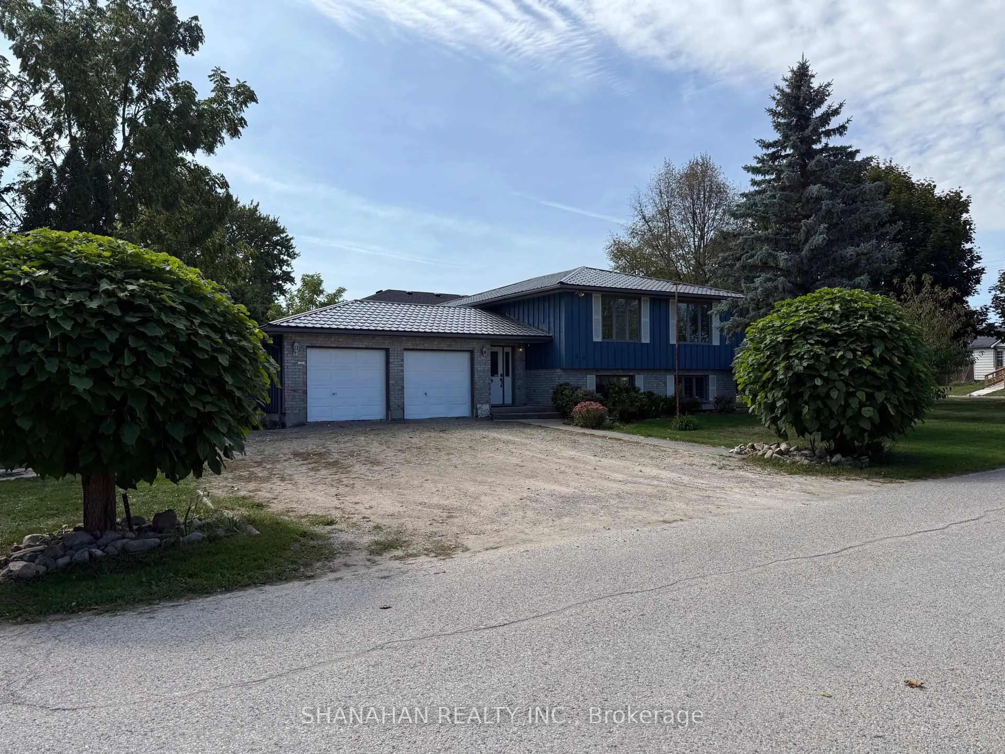 A pic from outside/outdoor area/front of a property/back of a property/a pic from drone, street for 69 Nelson St, Lambton Shores Ontario N0M 2N0
