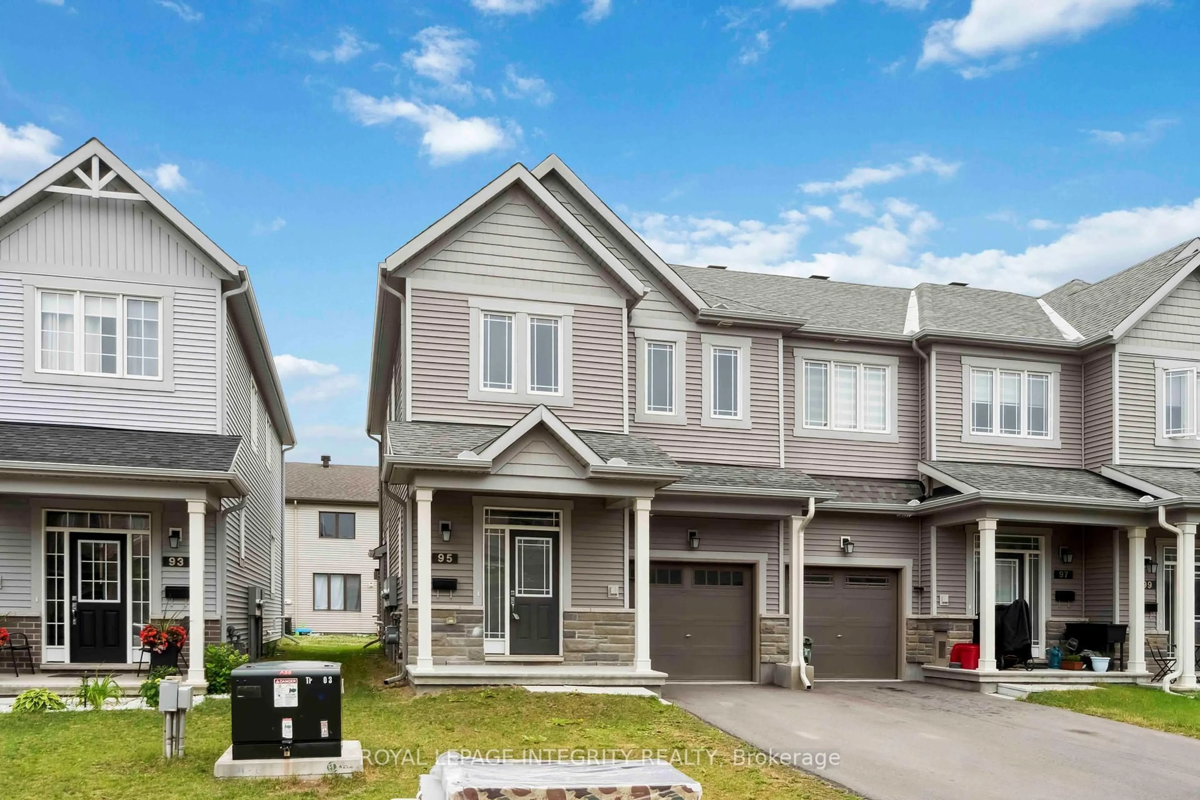Home with vinyl exterior material, street for 95 Mesa Dr, Ottawa Ontario K2J 6W1