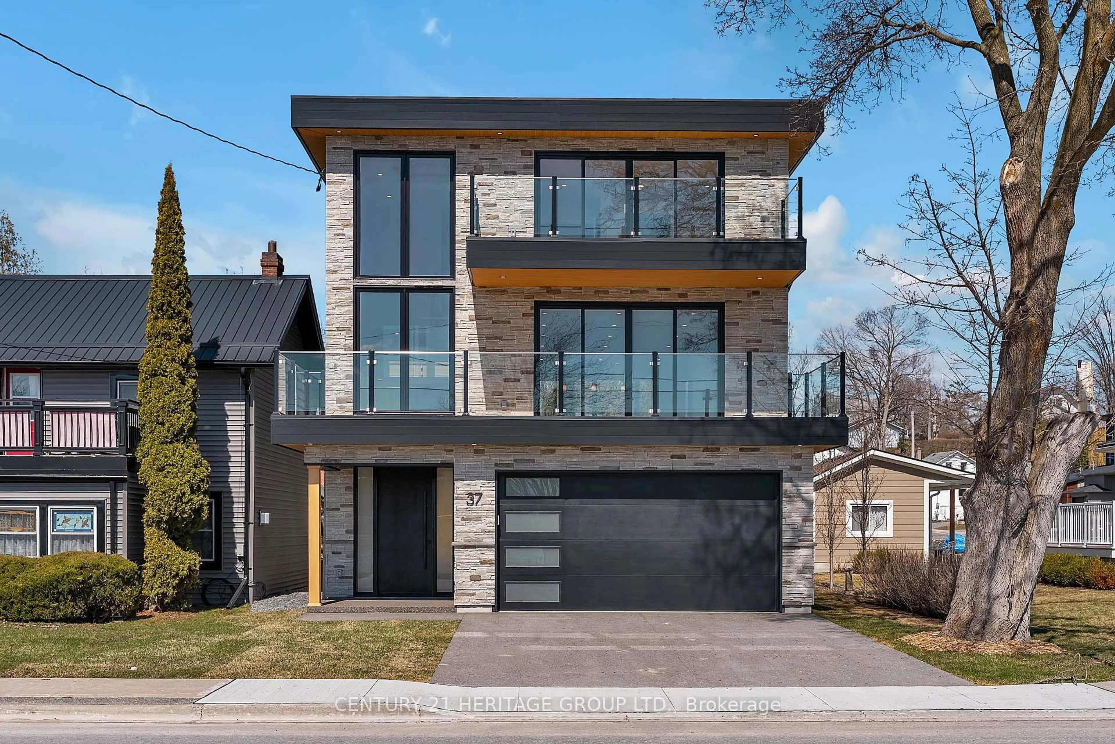Home with brick exterior material, street for 37 Front St, Trent Hills Ontario K0L 1Y0