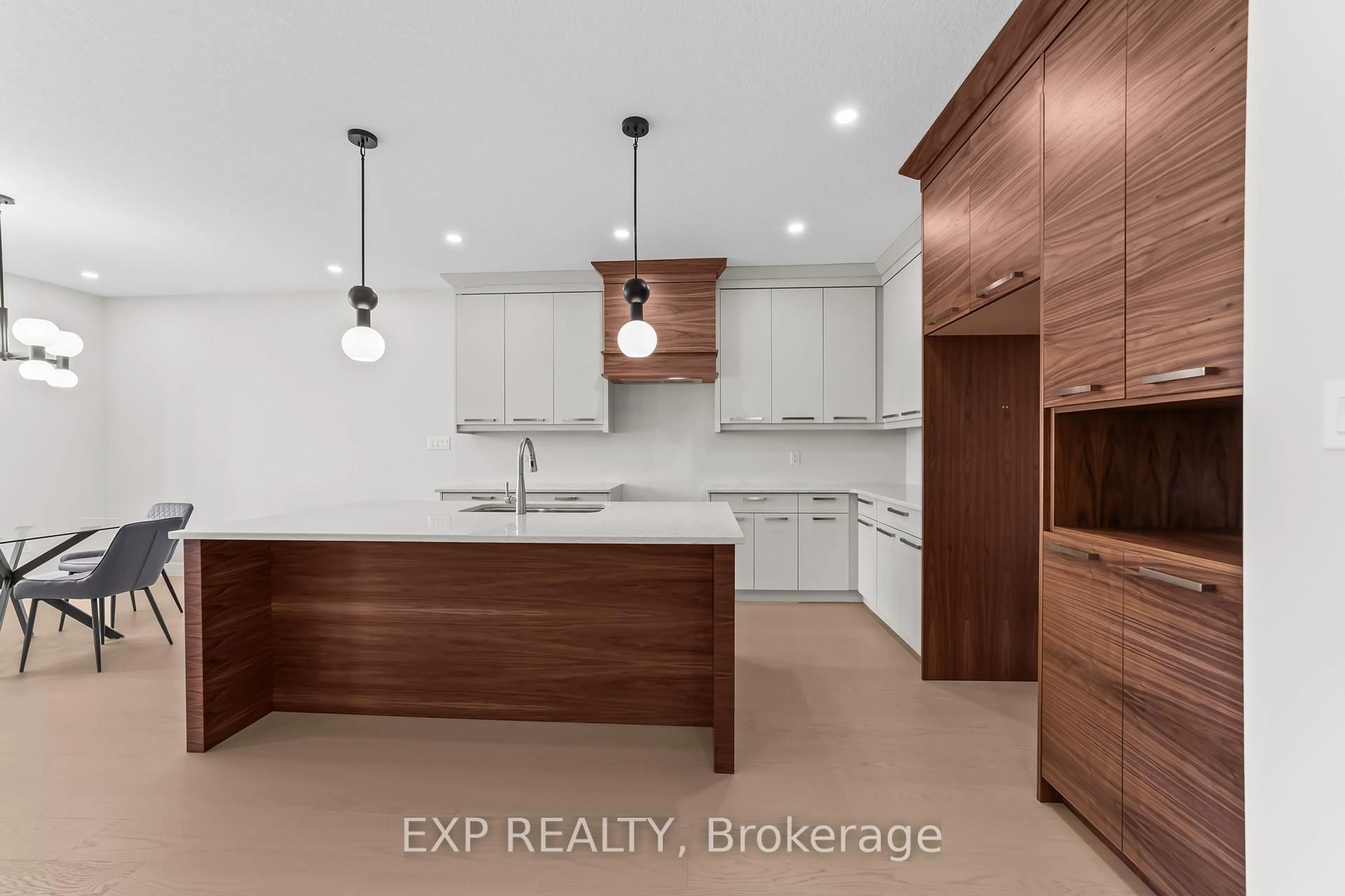 Open concept kitchen, ceramic/tile floor for 409 Ontario St, Warwick Ontario N0M 2S0