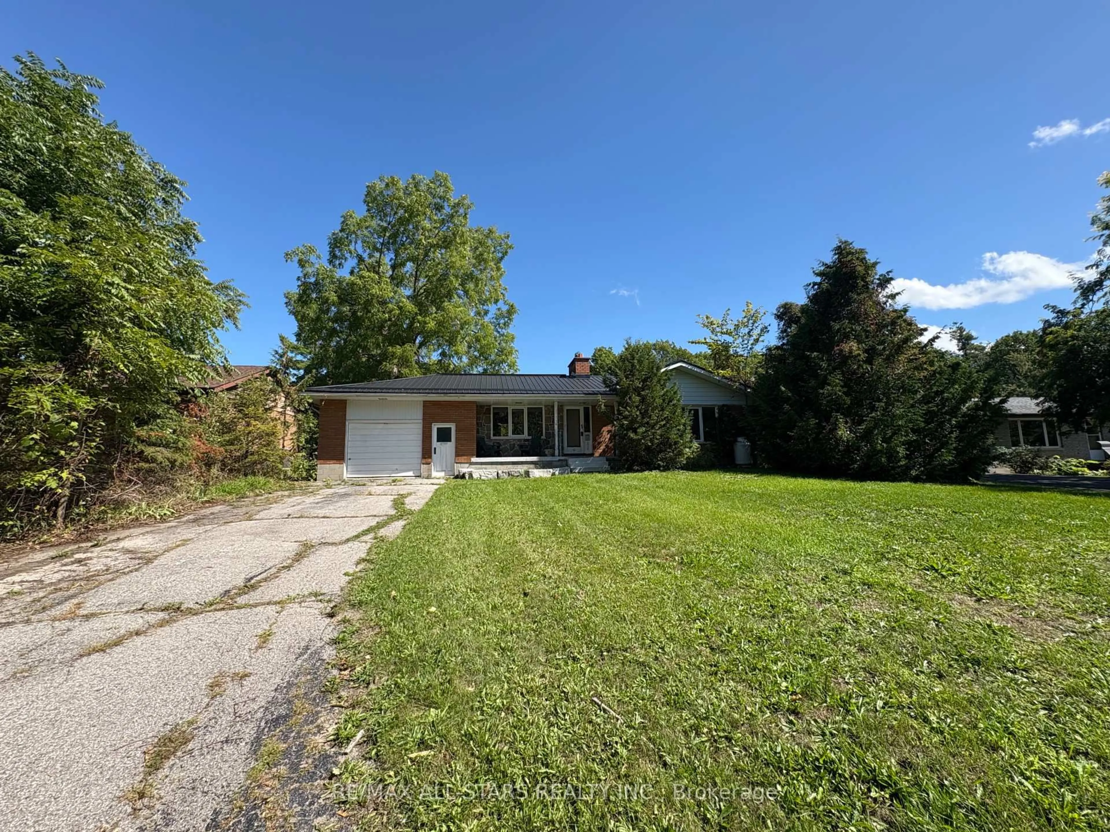 A pic from outside/outdoor area/front of a property/back of a property/a pic from drone, street for 36 Cove Rd, Kawartha Lakes Ontario K0M 1N0