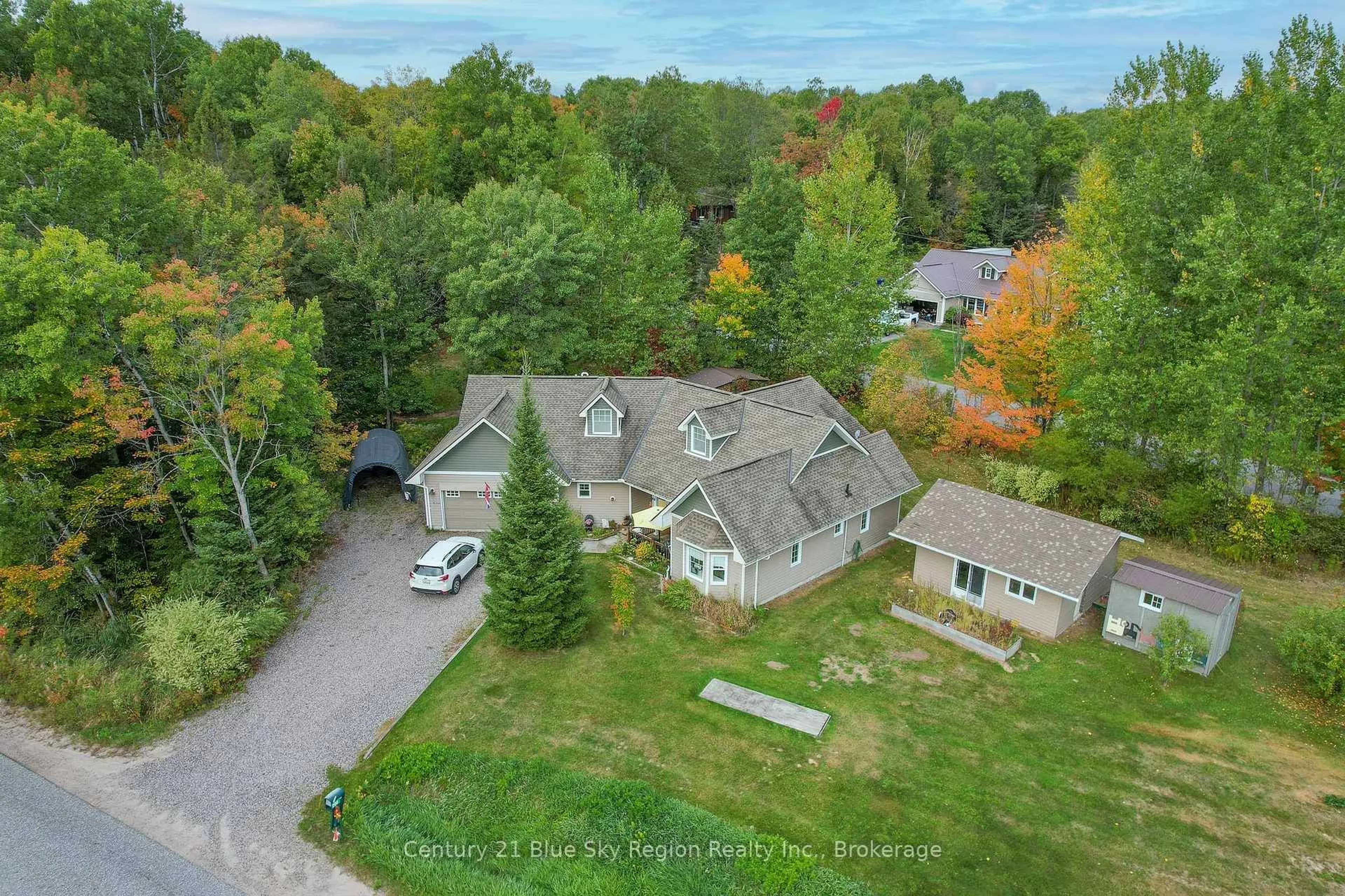 A pic from outside/outdoor area/front of a property/back of a property/a pic from drone, unknown for 200 Memorial Dr, Powassan Ontario P0H 1Z0