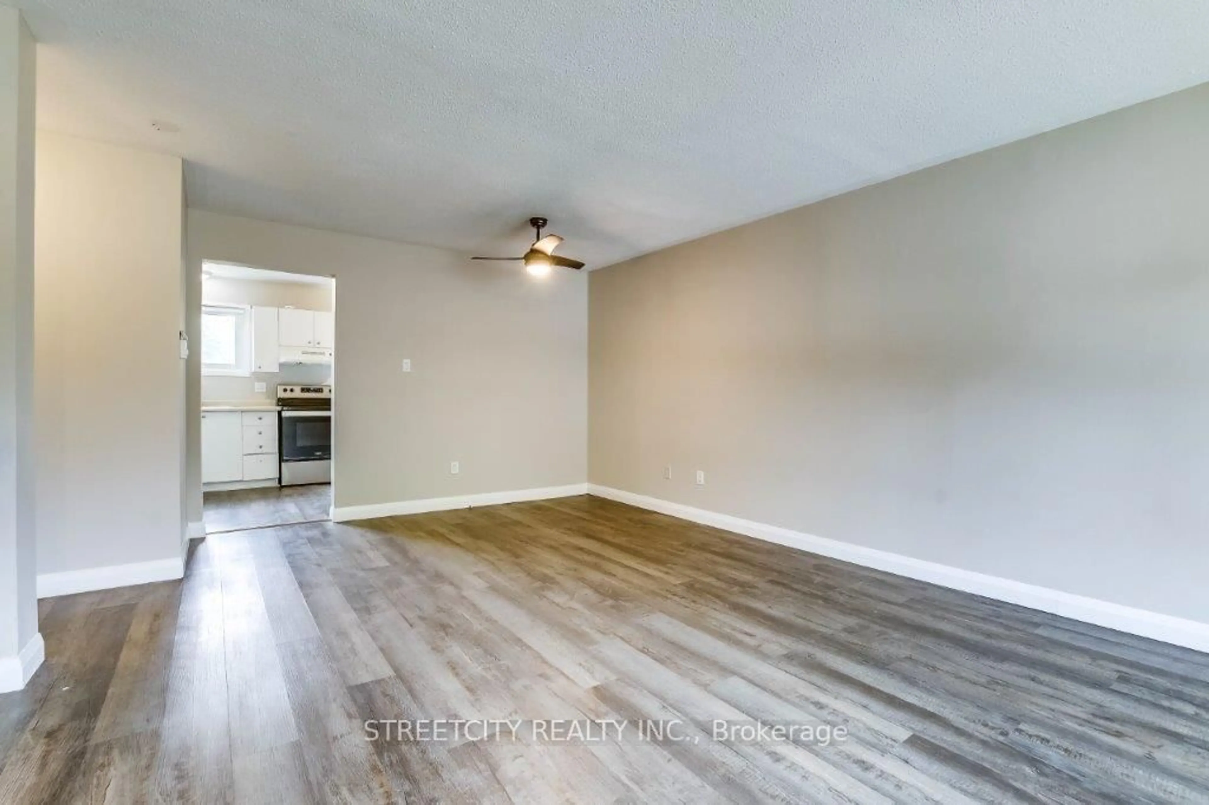 A pic of a room for 475 Sandringham Cres #55, London South Ontario N6C 5B9