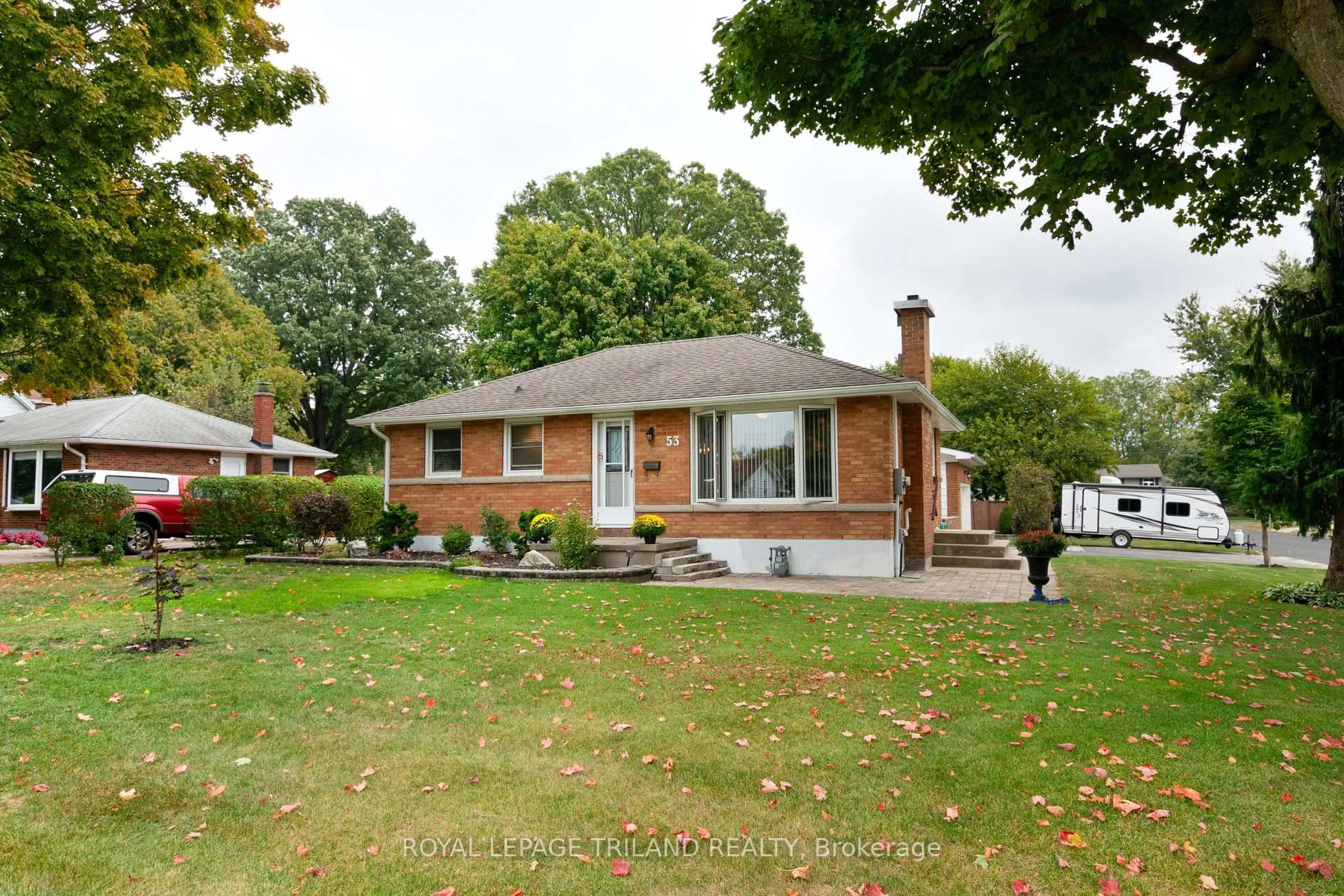 Home with brick exterior material, street for 53 Treelawn Ave, Aylmer Ontario N5H 2J4