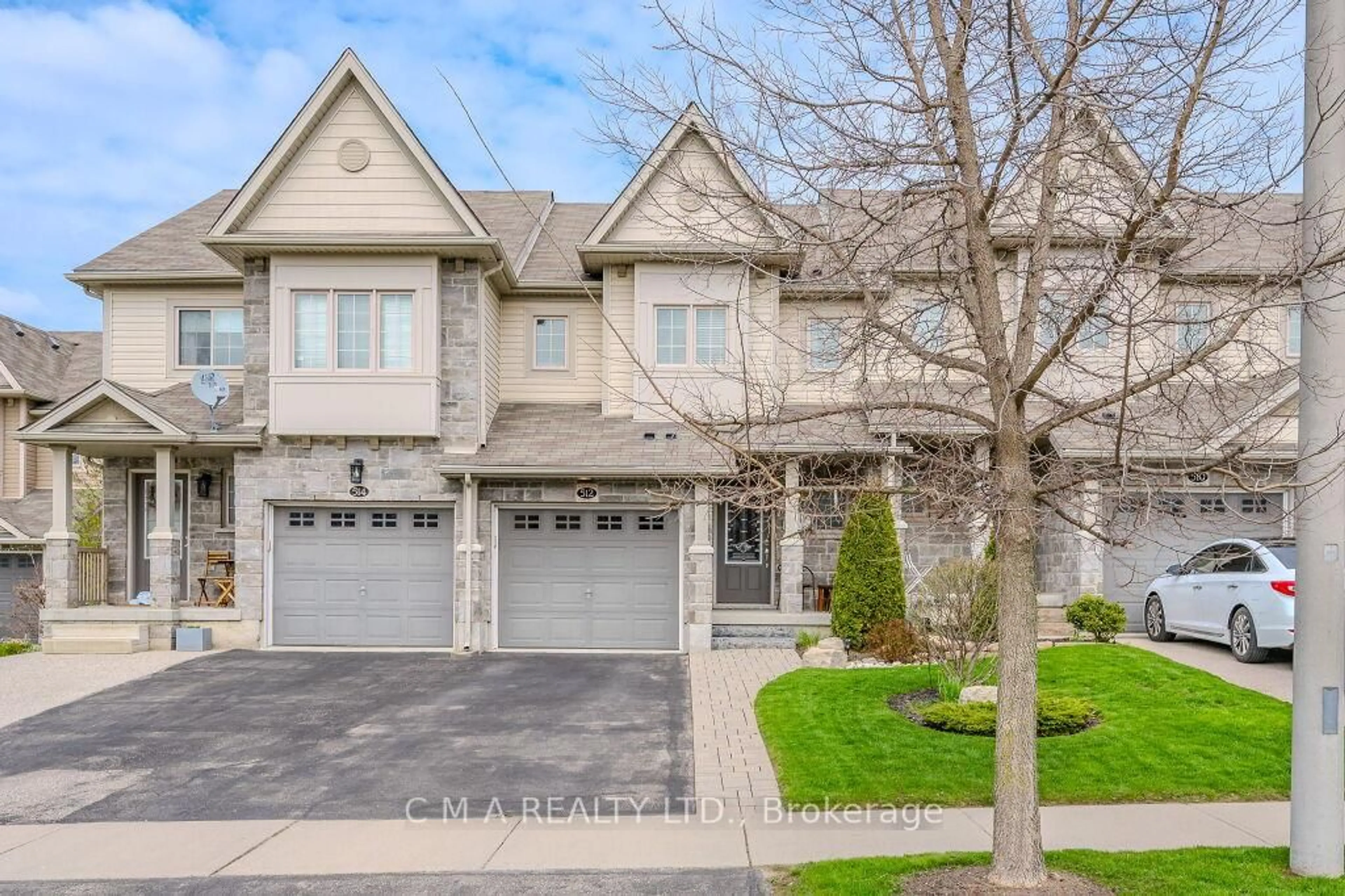 Home with brick exterior material, street for 512 Northbrook Pl, Kitchener Ontario N2R 0A3
