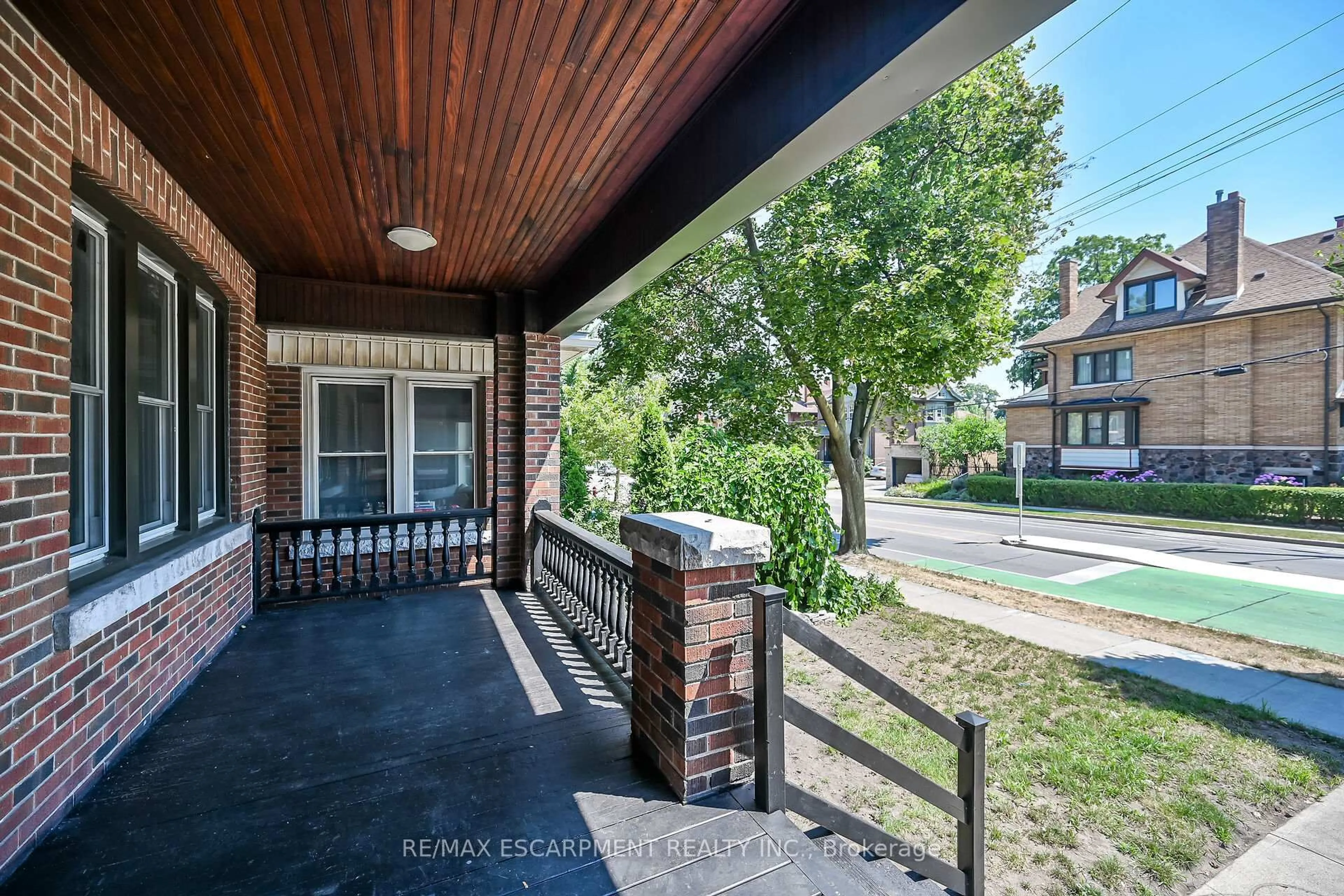 Unknown for 172 Sherman Ave, Hamilton Ontario L8M 2P9