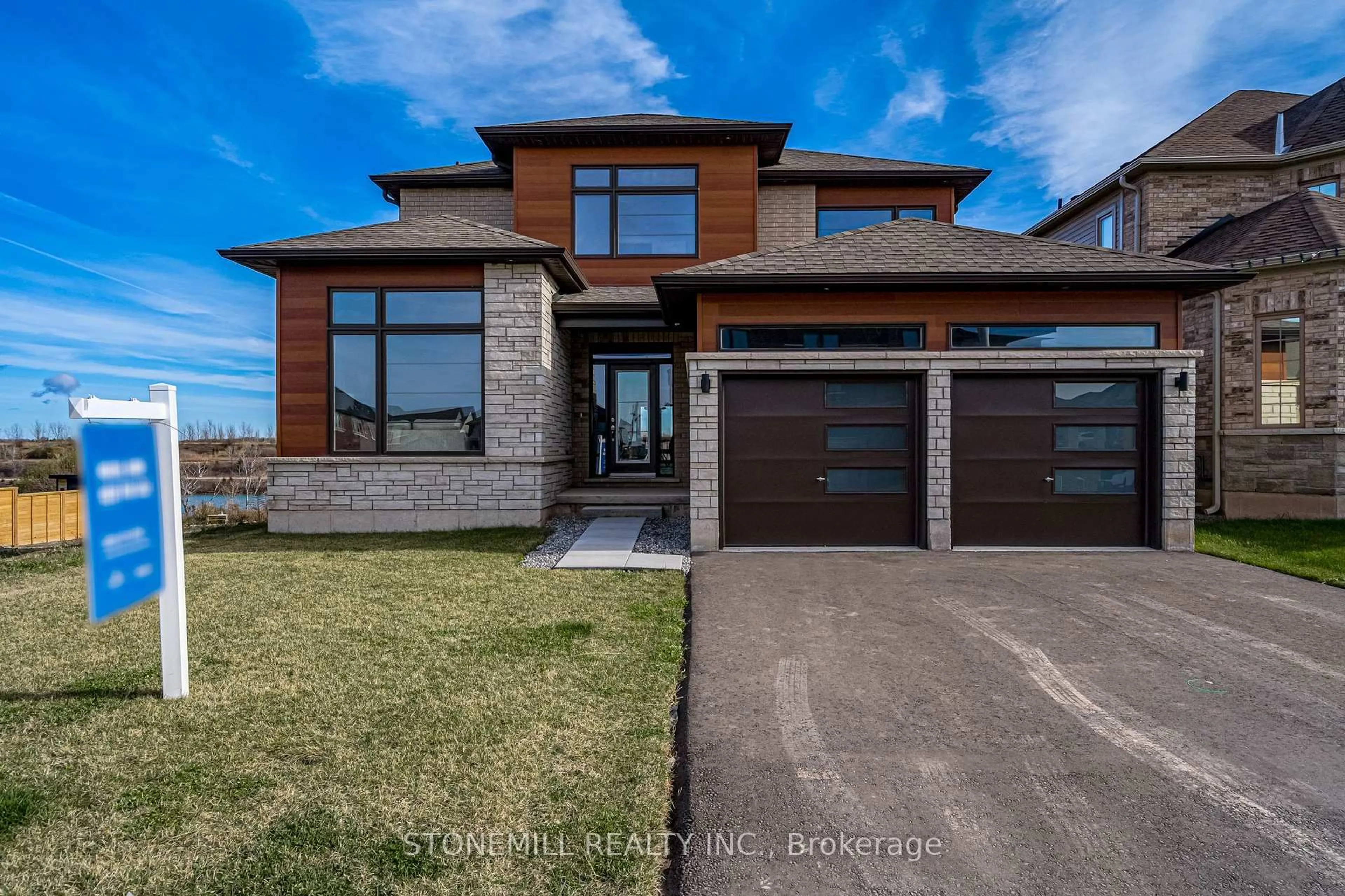Home with brick exterior material, street for 156 Shoreview Dr, Welland Ontario L3B 0H3