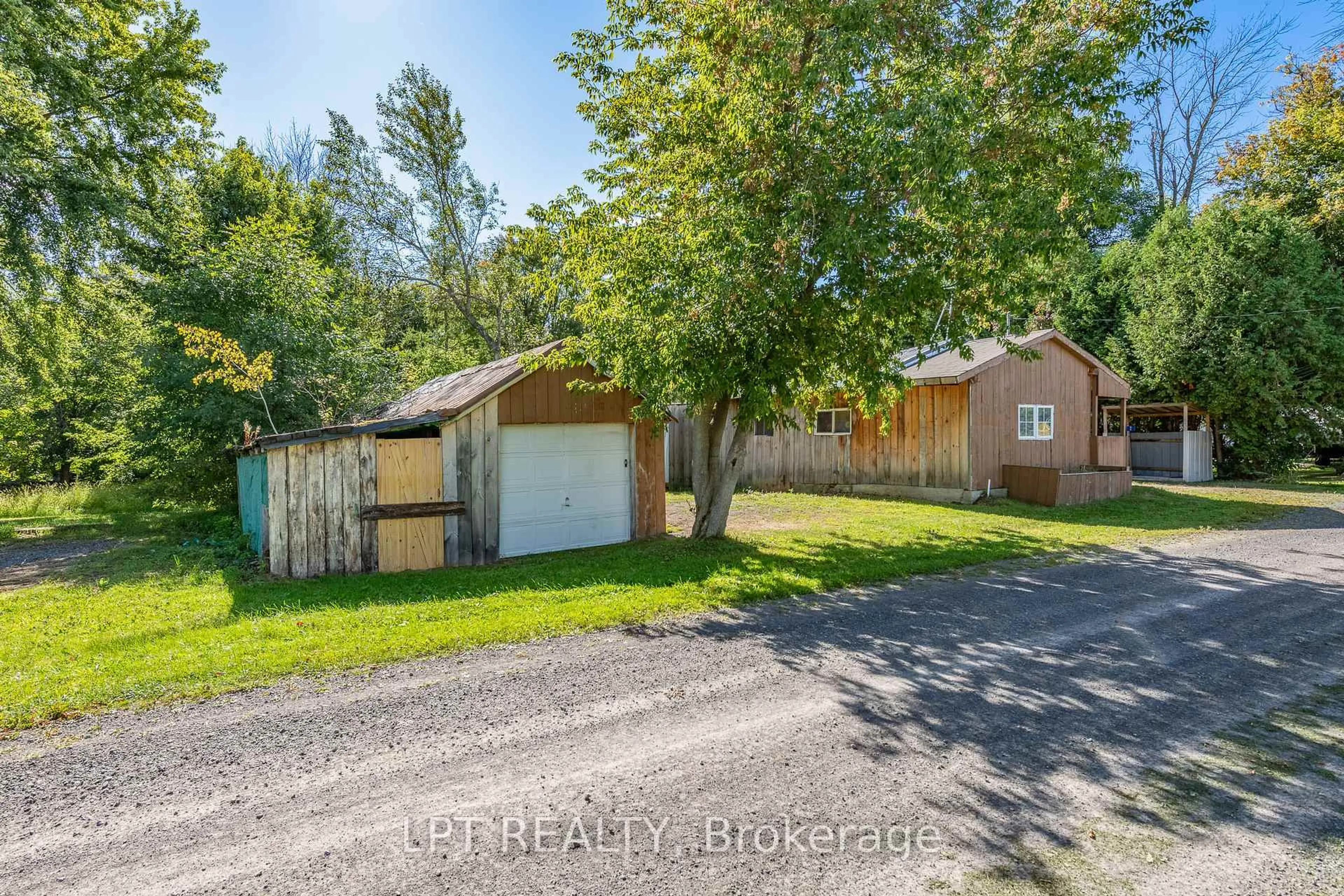 Shed for 7 Broadway St, North Grenville Ontario K0G 1J0
