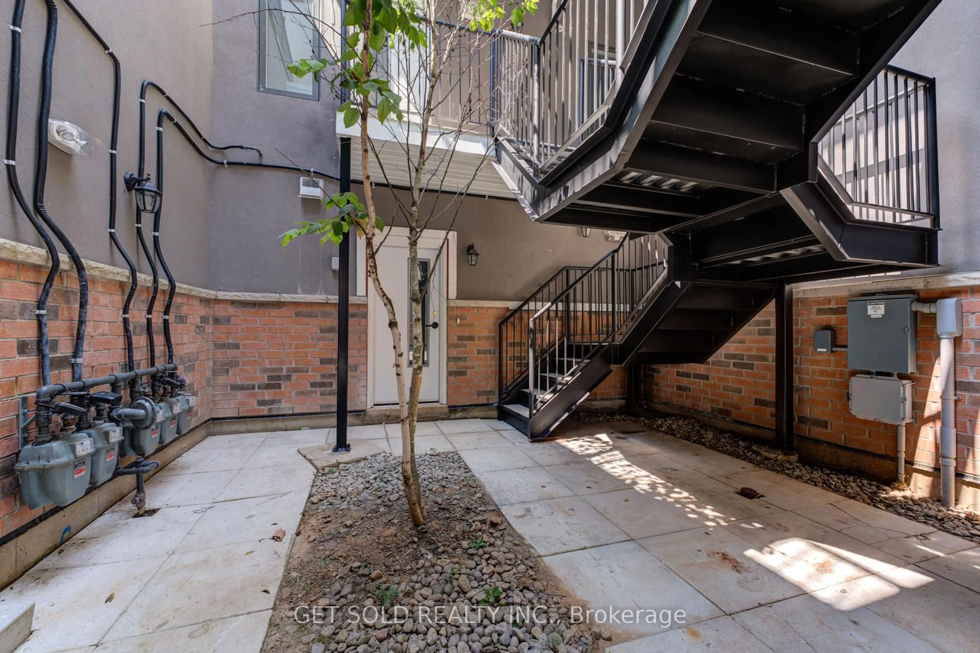 Unknown for 6701 Thorold Stone Rd #4, Niagara Falls Ontario L2J 1B3