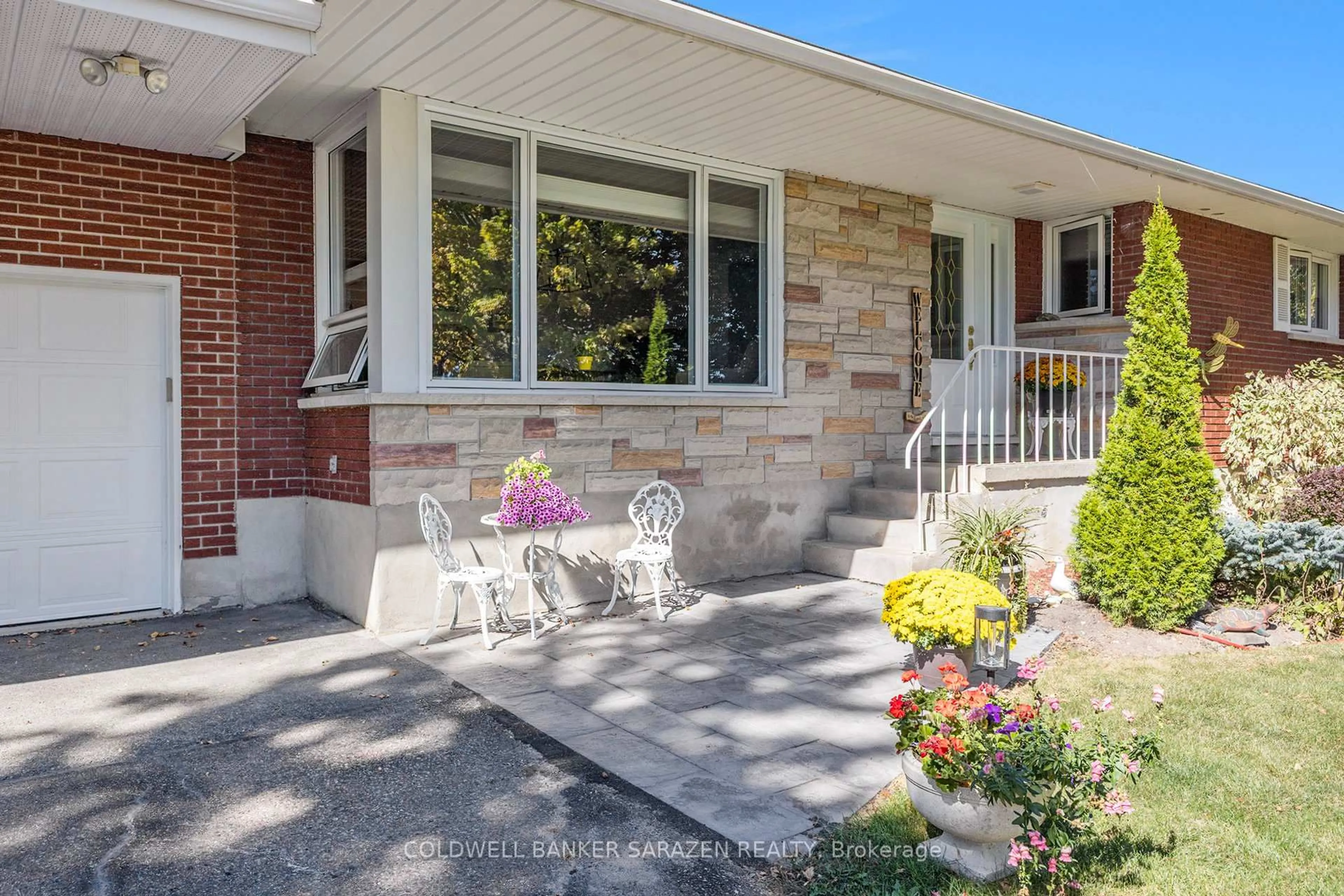 Home with brick exterior material, street for 32 Wabalac Dr, Arnprior Ontario K7S 3G9