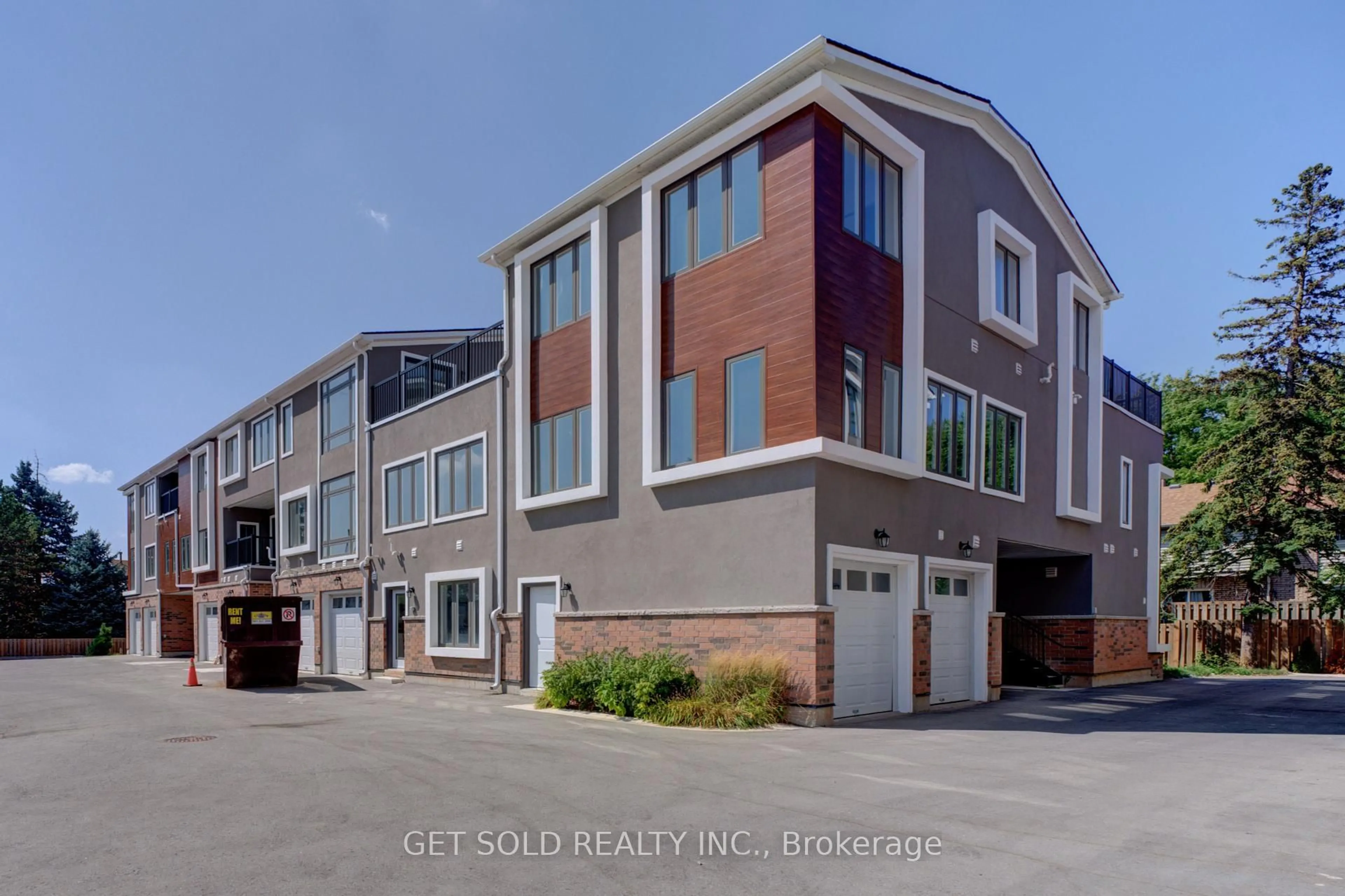 Home with brick exterior material, street for 6701 Thorold Stone Rd #10, Niagara Falls Ontario L2J 1B3