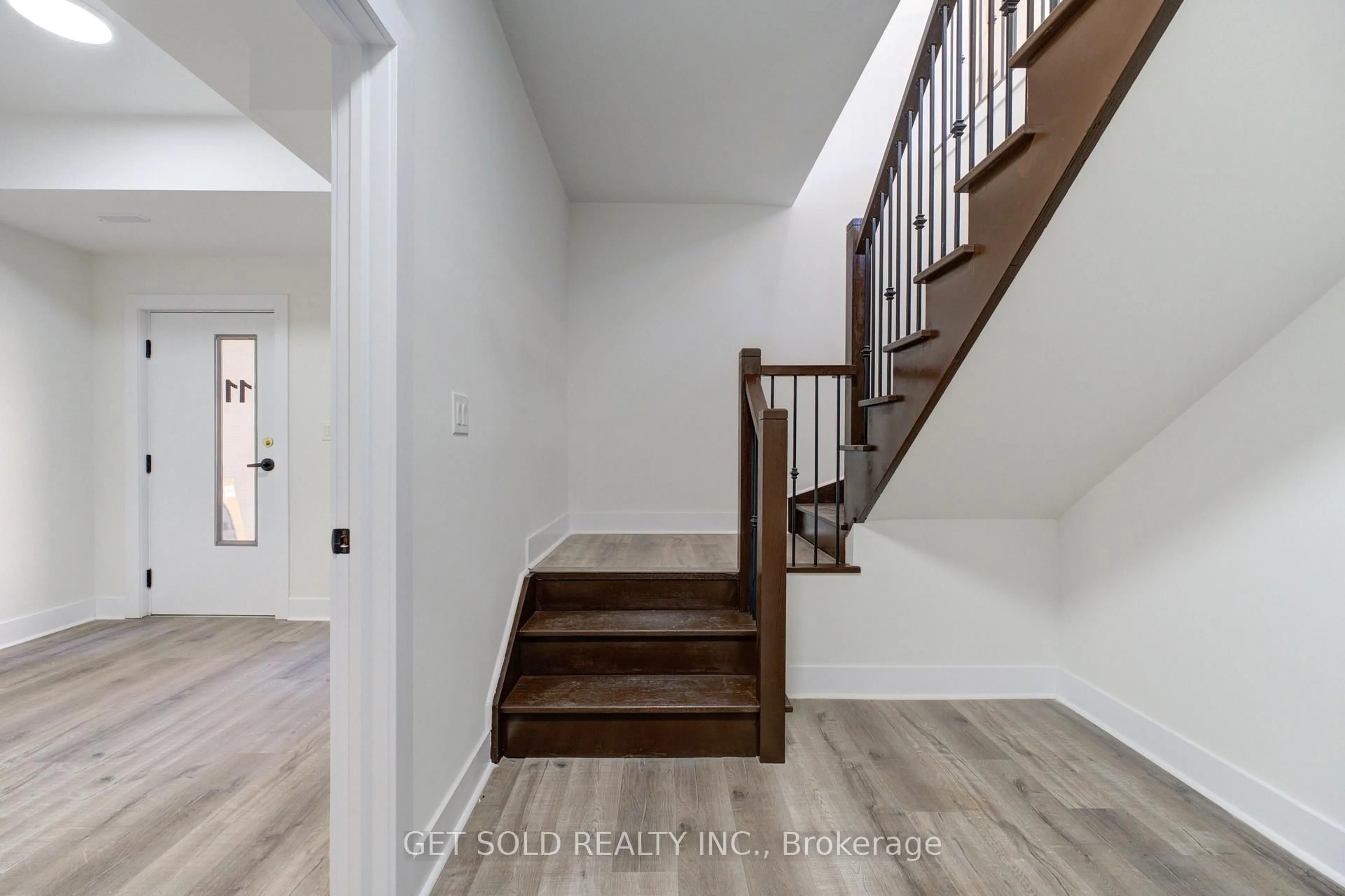 Unknown for 6701 Thorold Stone Rd #11, Niagara Falls Ontario L2J 1B3