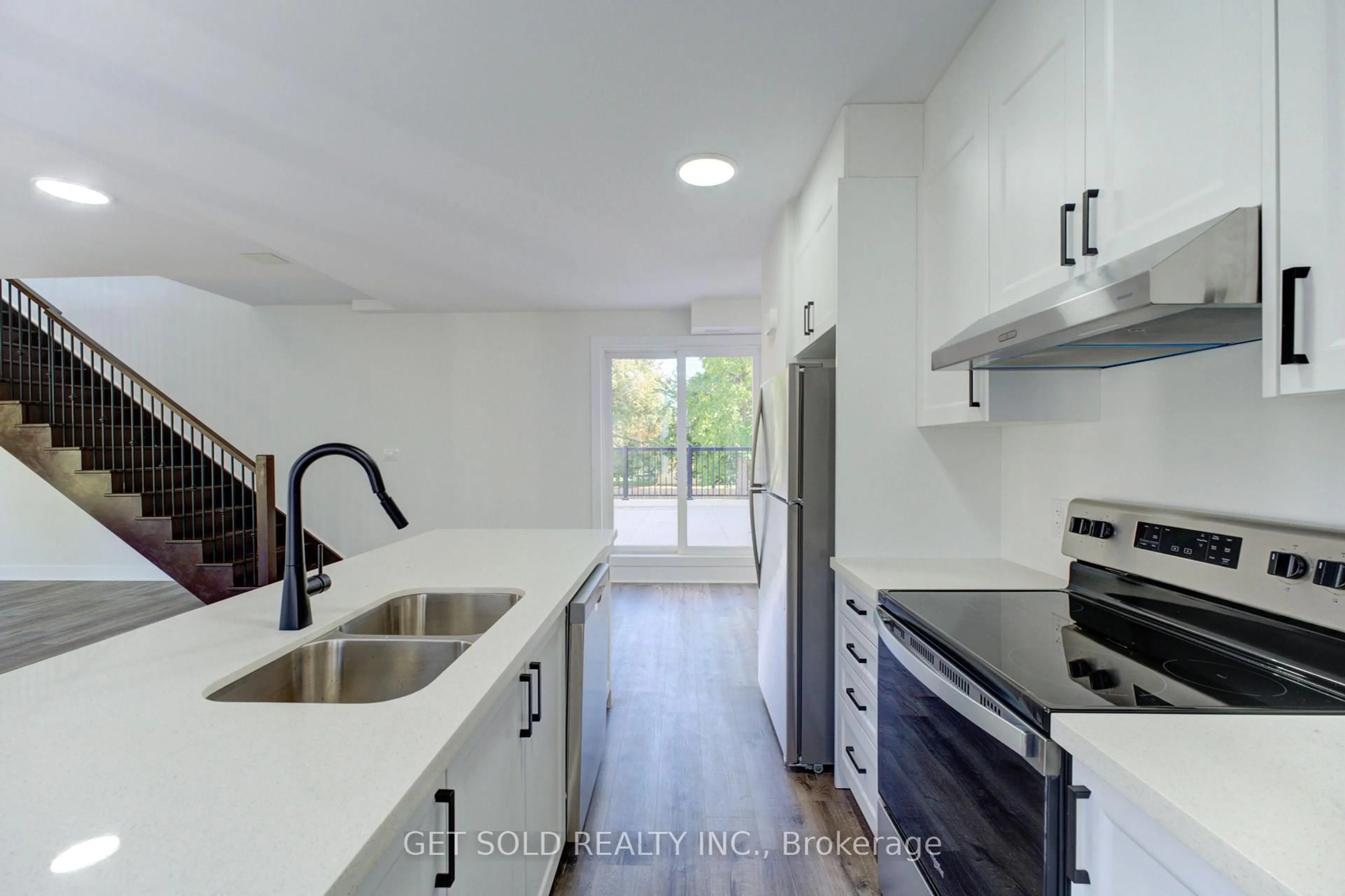 Unknown for 6701 Thorold Stone Rd #14, Niagara Falls Ontario L2J 1B3