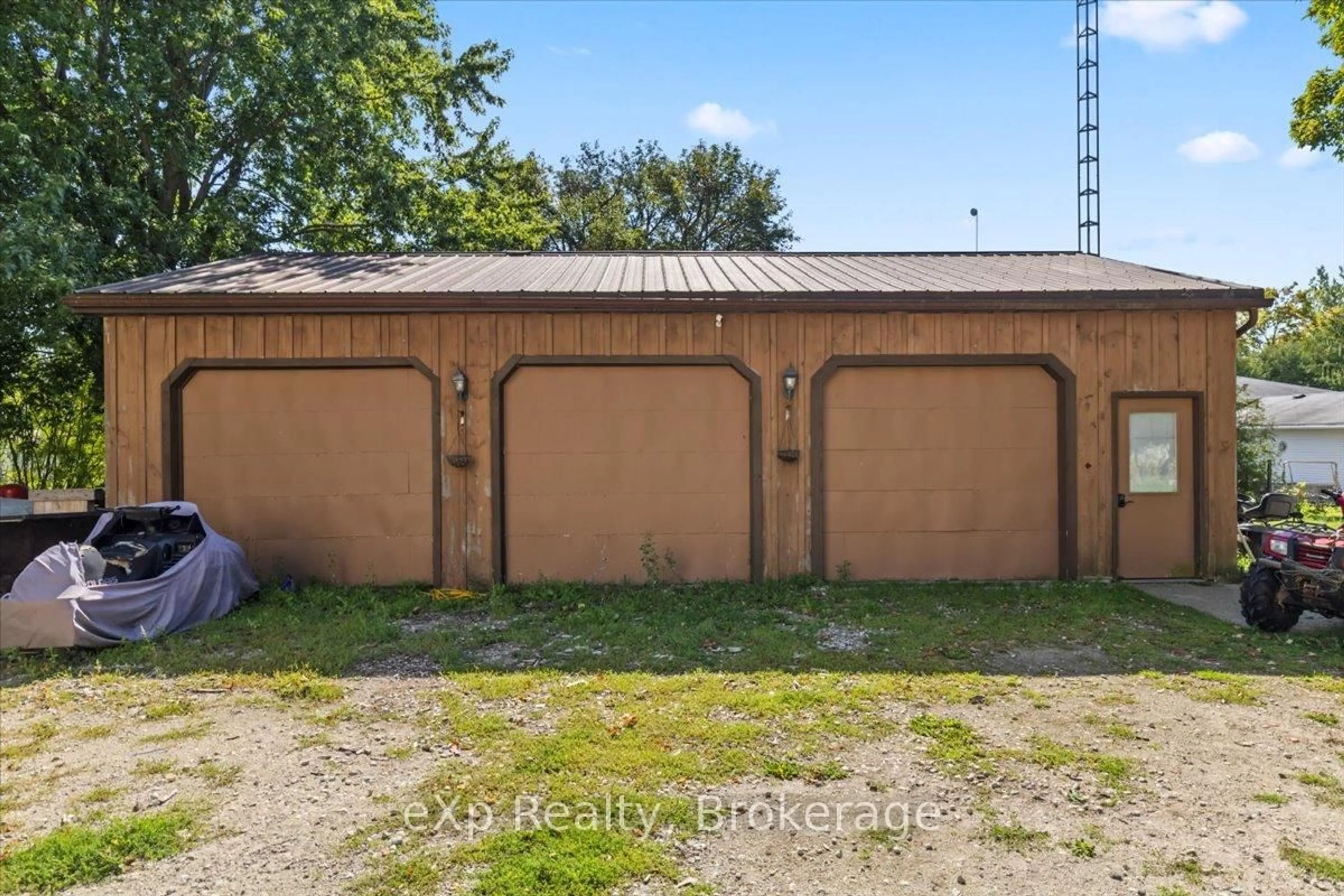 Shed for 9499 Maas Park Dr, Wellington North Ontario N0G 2L0