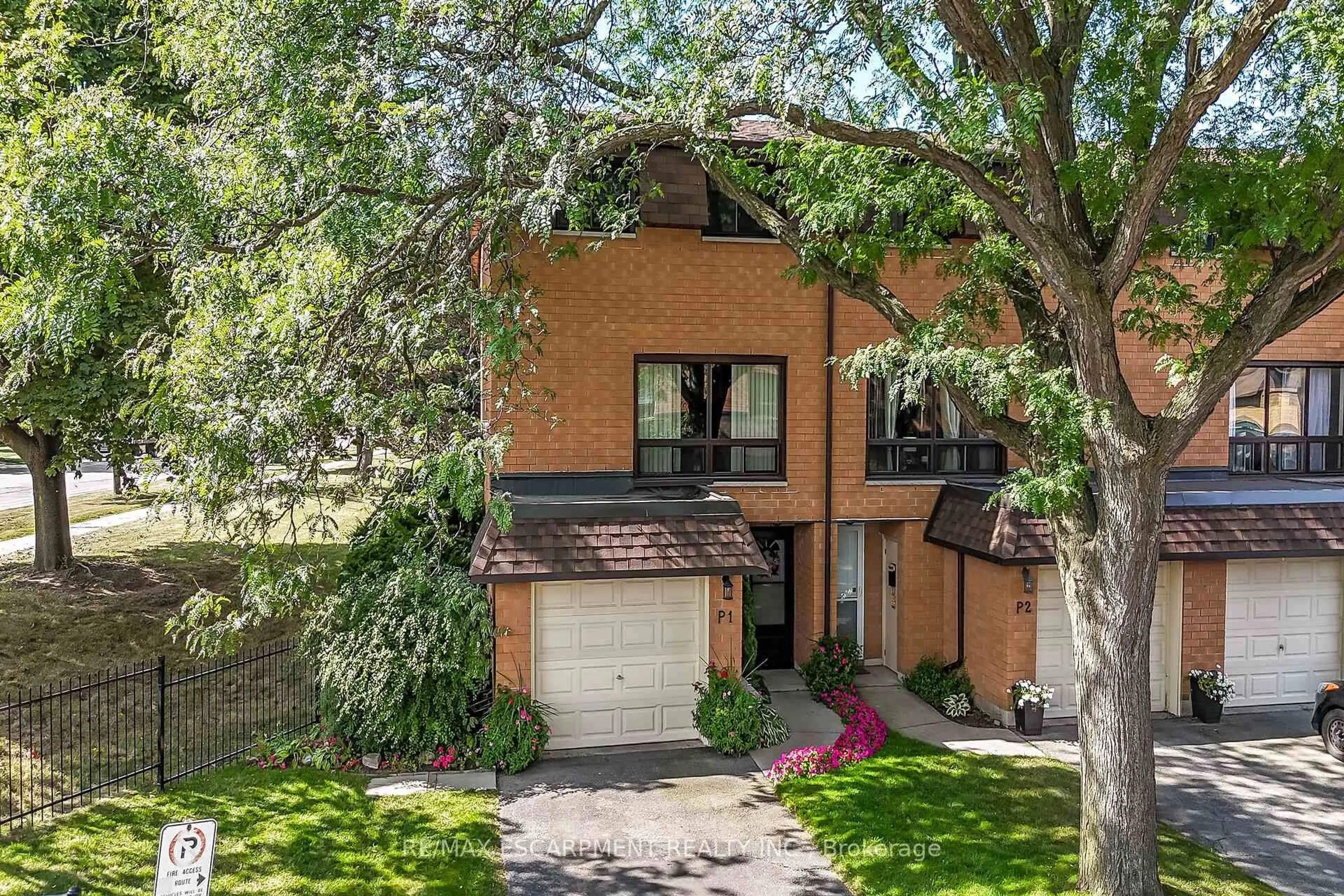 Unknown for 444 Stone Church Rd #P1, Hamilton Ontario L9B 1R1