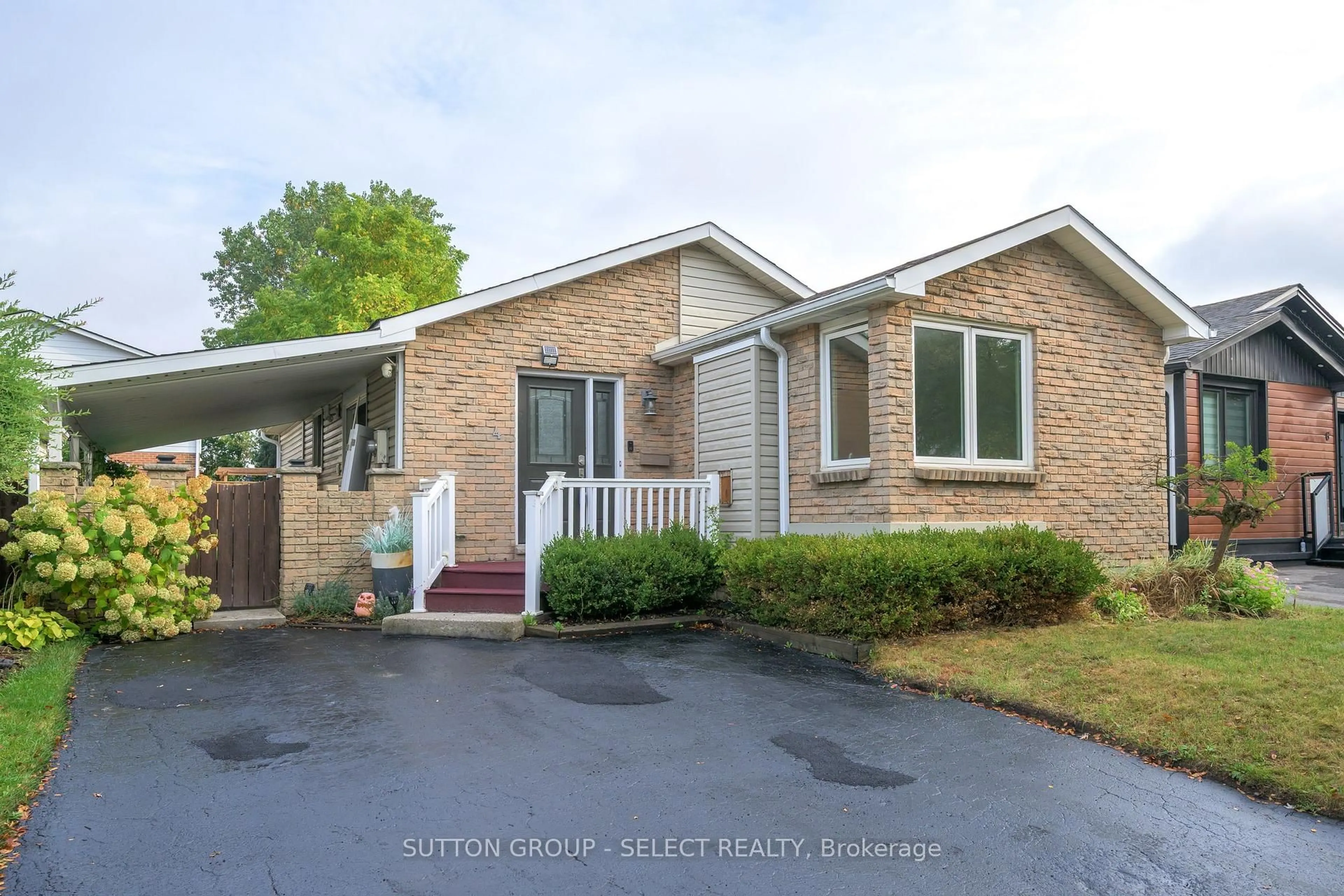 Home with brick exterior material, street for 4 ALDERSBROOK Cres, London North Ontario N6G 3R3