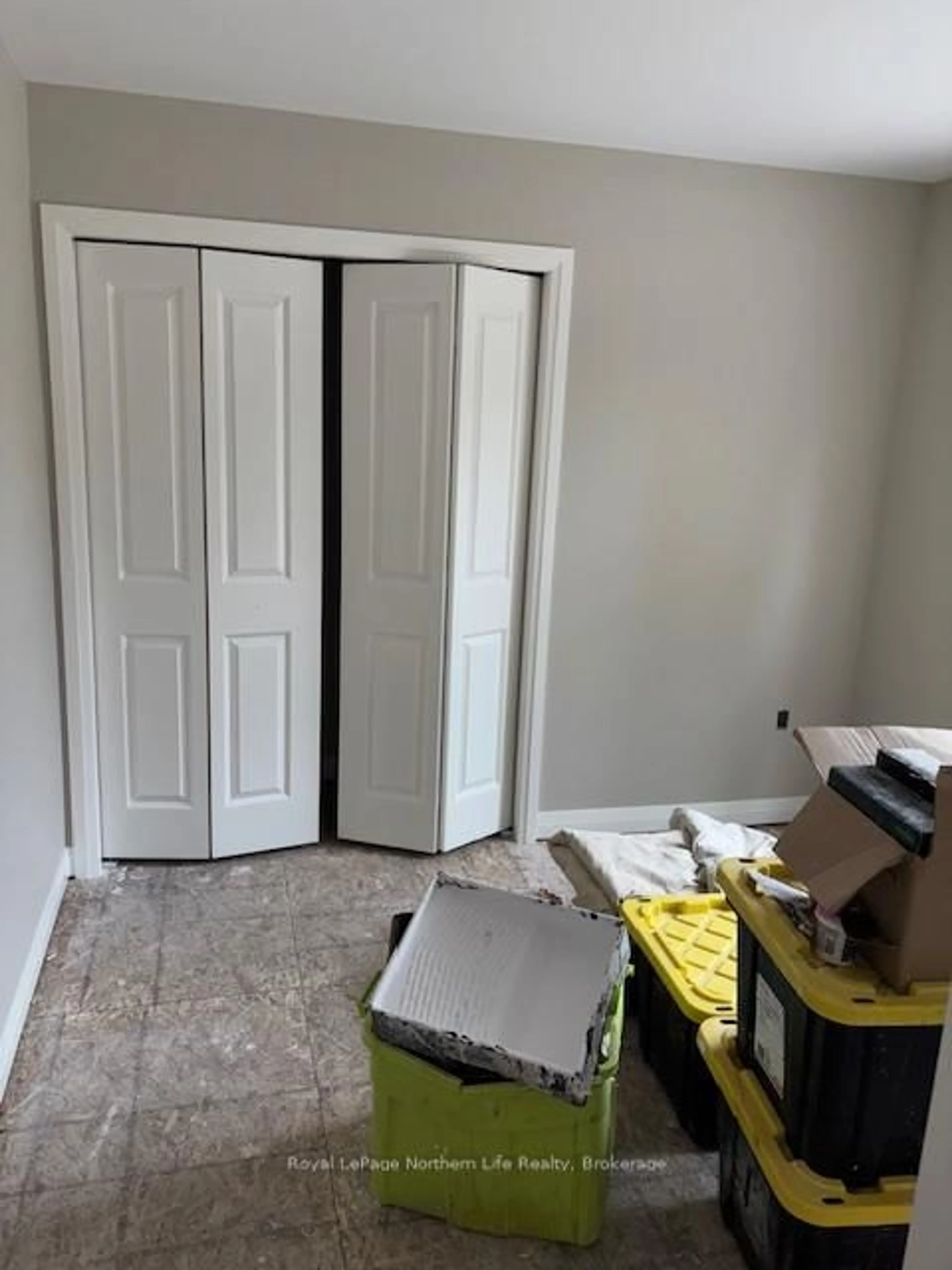 A pic of a room for 10 Meadow Wood Crt, North Bay Ontario P1A 4L5