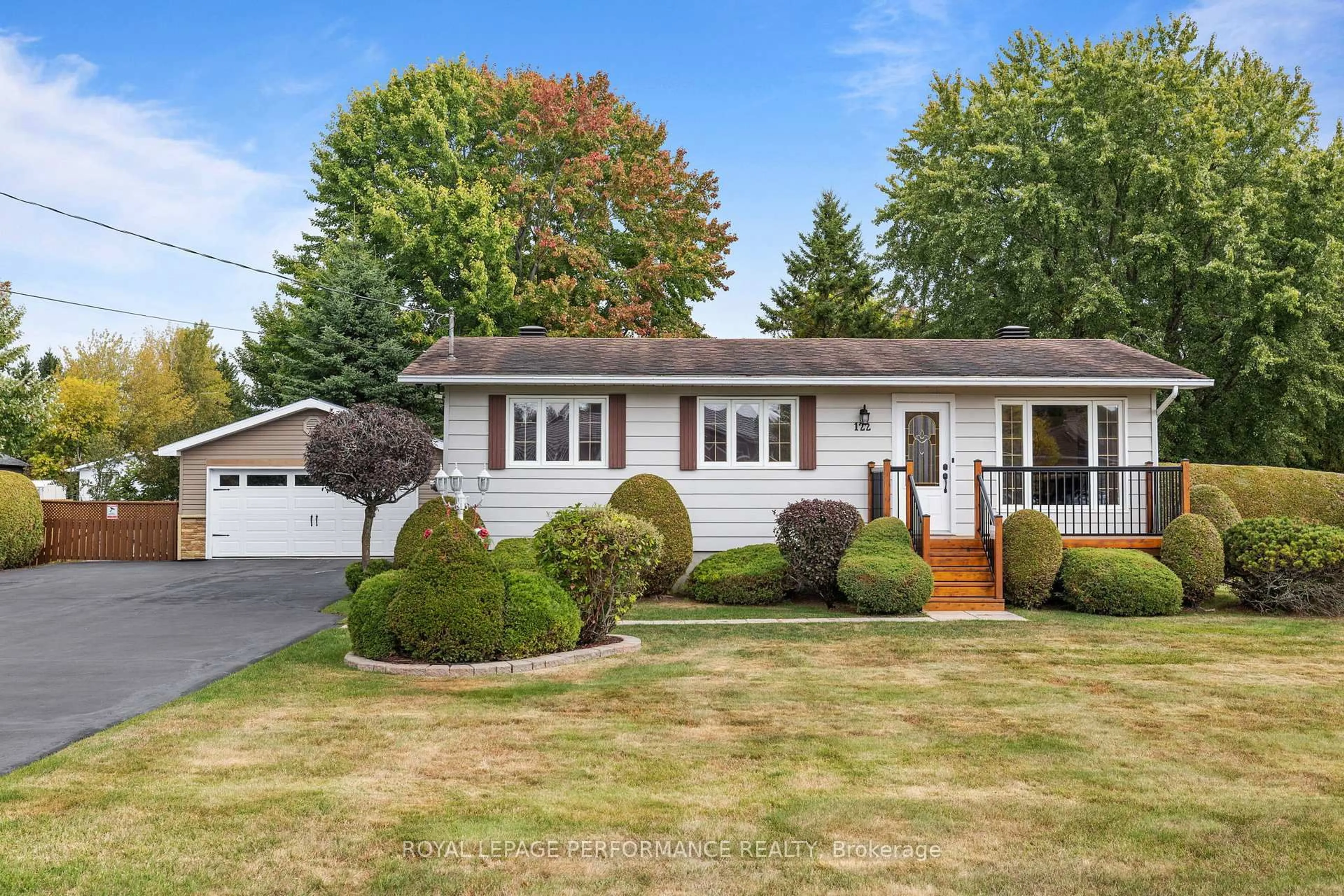 Home with vinyl exterior material, street for 122 Maple Grove St, Russell Ontario K0A 1W0