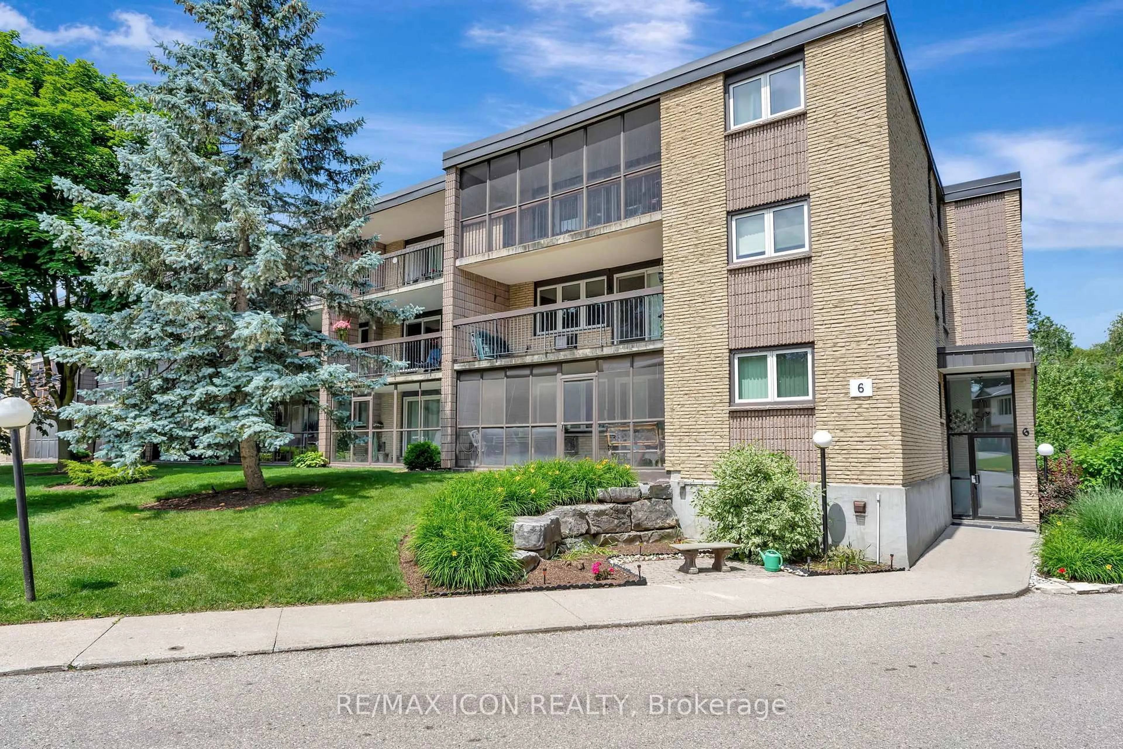 Unknown for 6 Shettleston Dr #306, Cambridge Ontario N3H 5E7