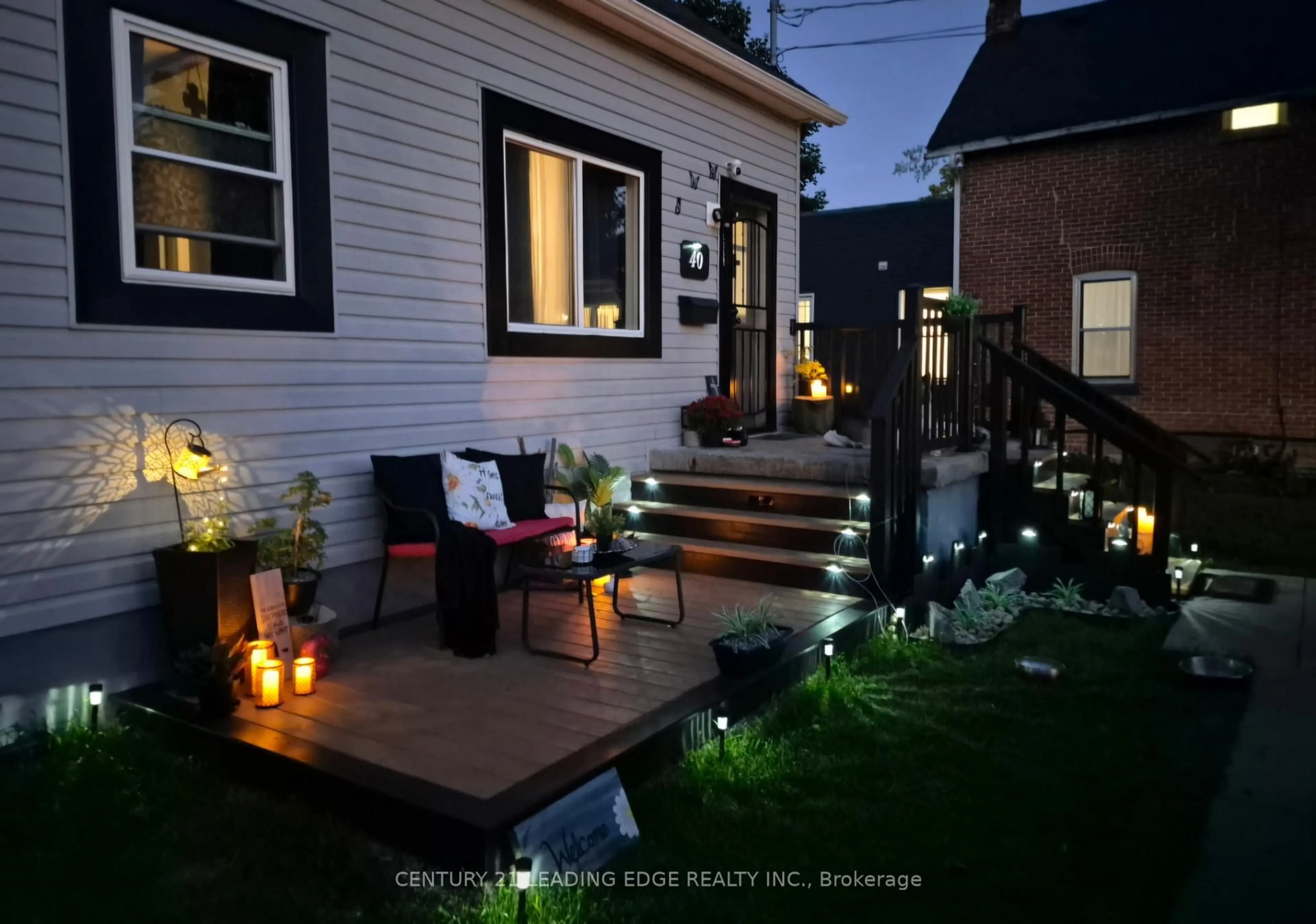 Patio, street for 40 St Patrick St, Kawartha Lakes Ontario K9V 1R2