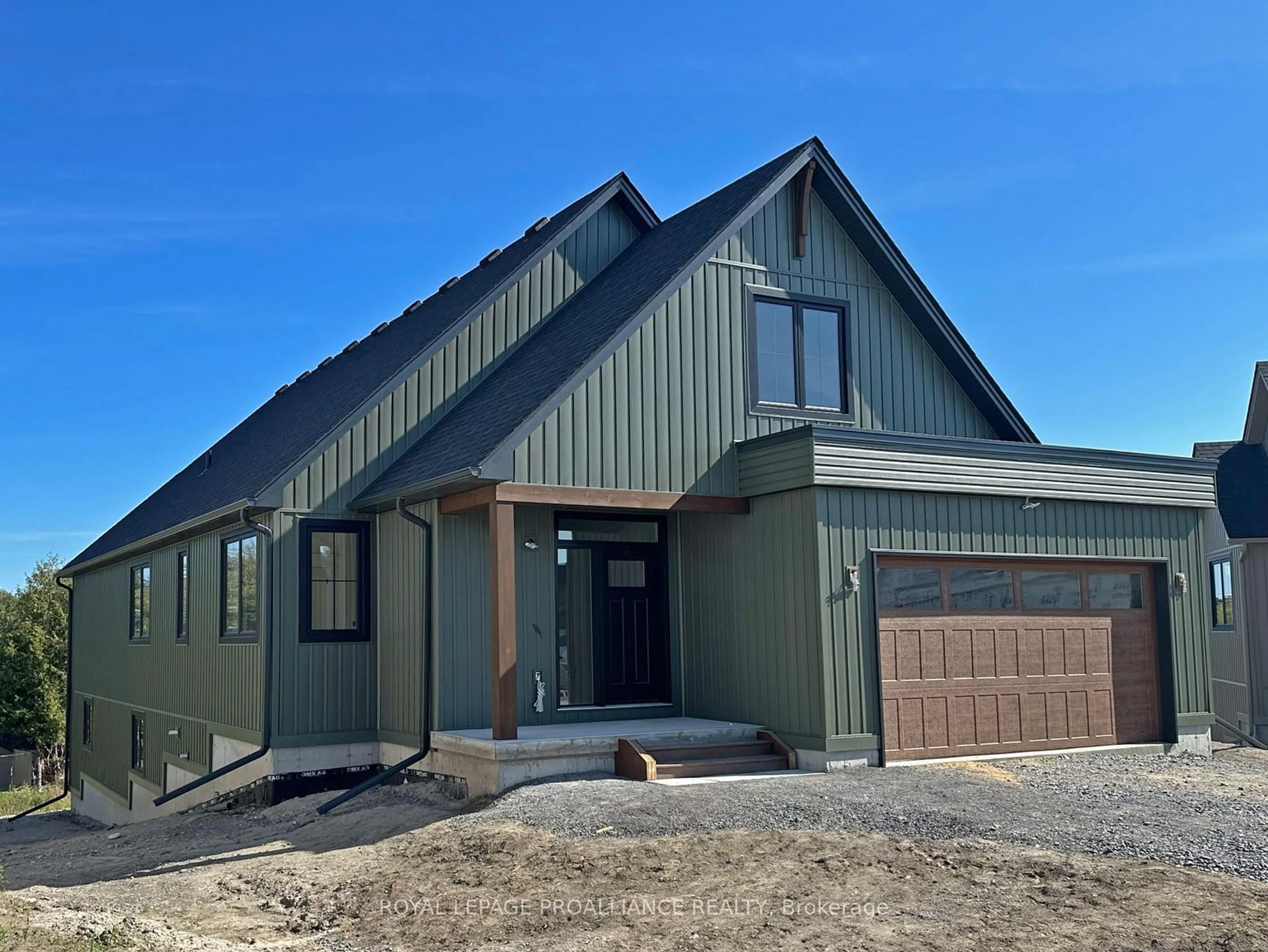 Home with vinyl exterior material, building for 9 Merriman Crt, Cramahe Ontario K0K 1S0