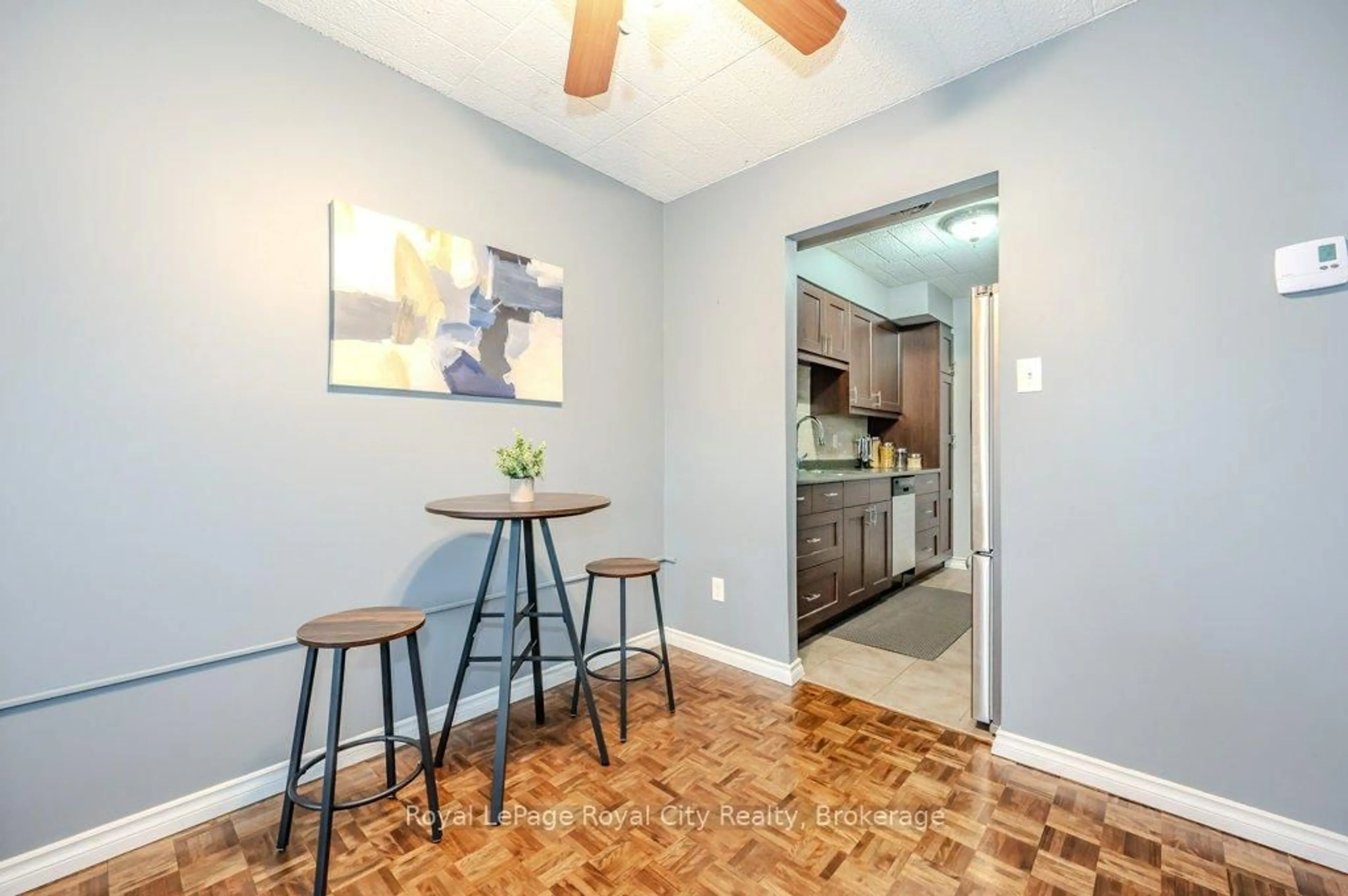 Unknown for 105 Conroy Cres #511, Guelph Ontario N1G 2V5