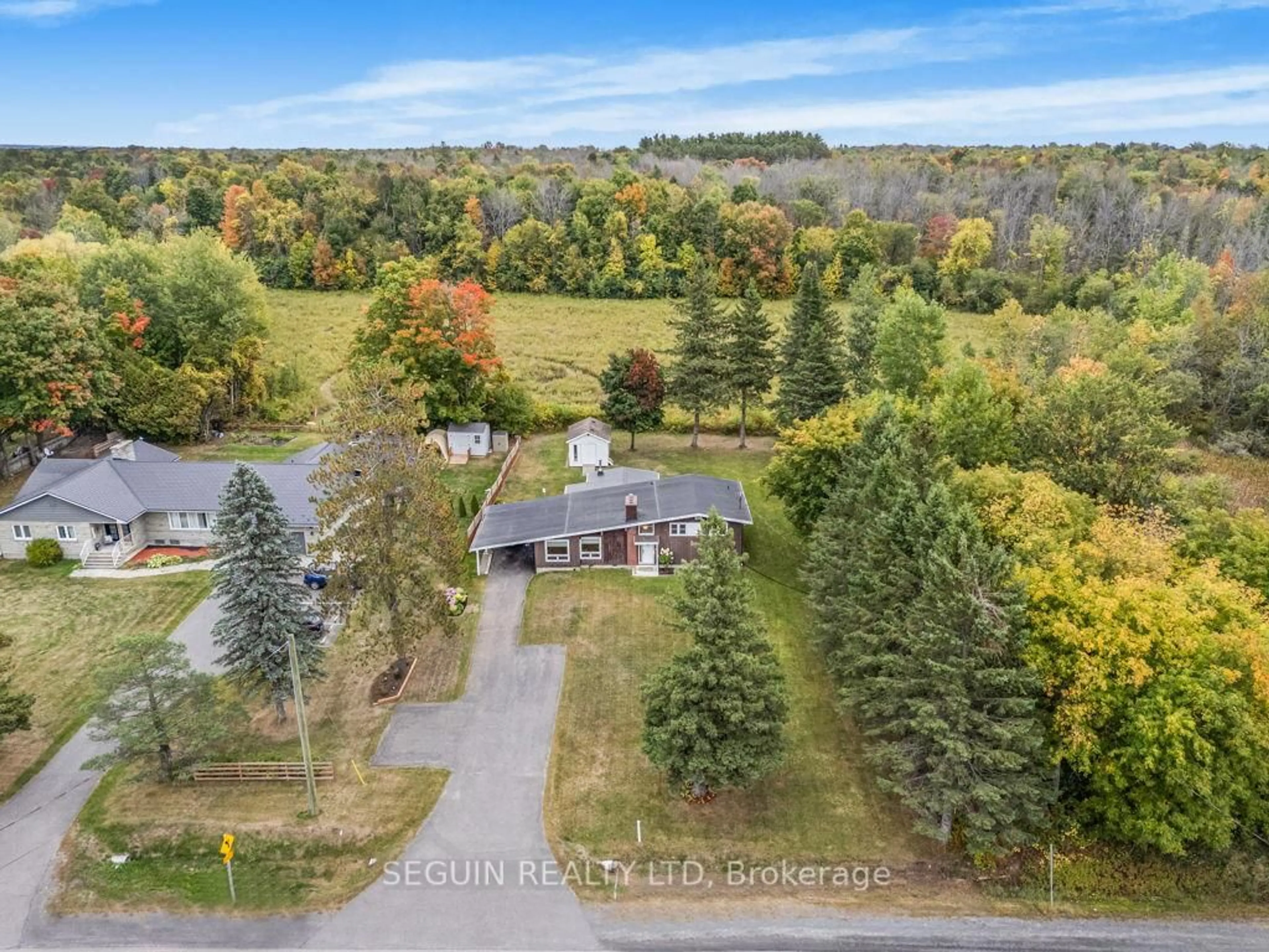 A pic from outside/outdoor area/front of a property/back of a property/a pic from drone, unknown for 2303 Highway 34 Highway, Champlain Ontario K6A 0E4