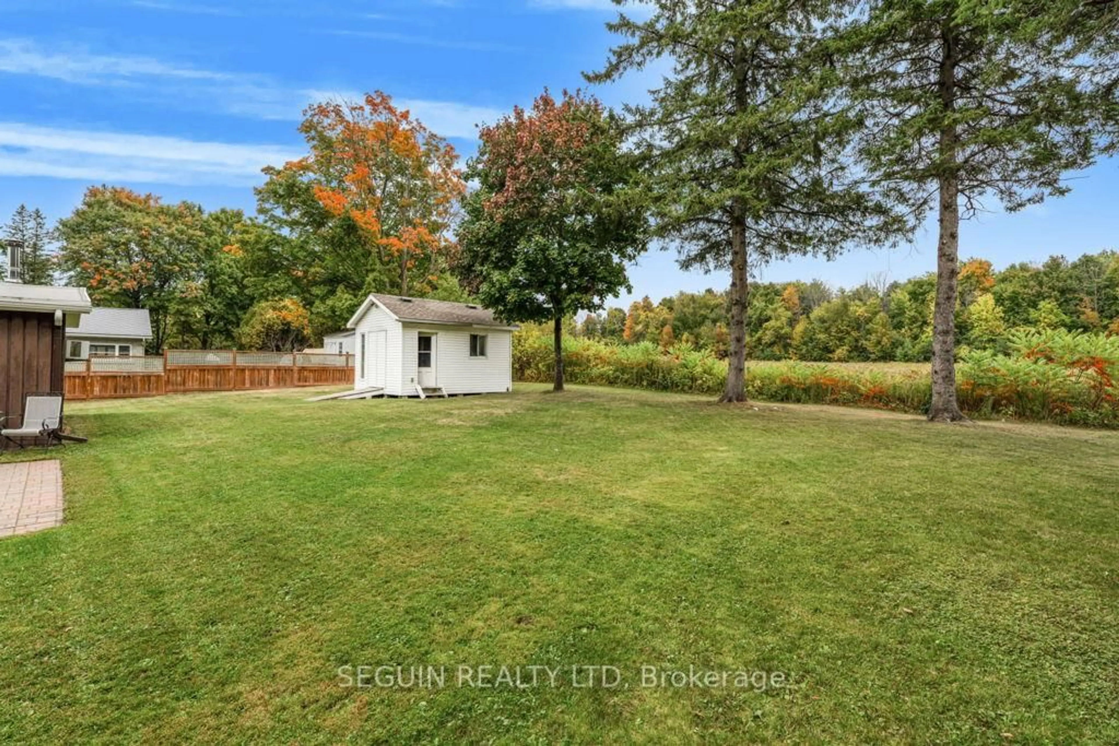 Unknown for 2303 Highway 34 Highway, Champlain Ontario K6A 0E4