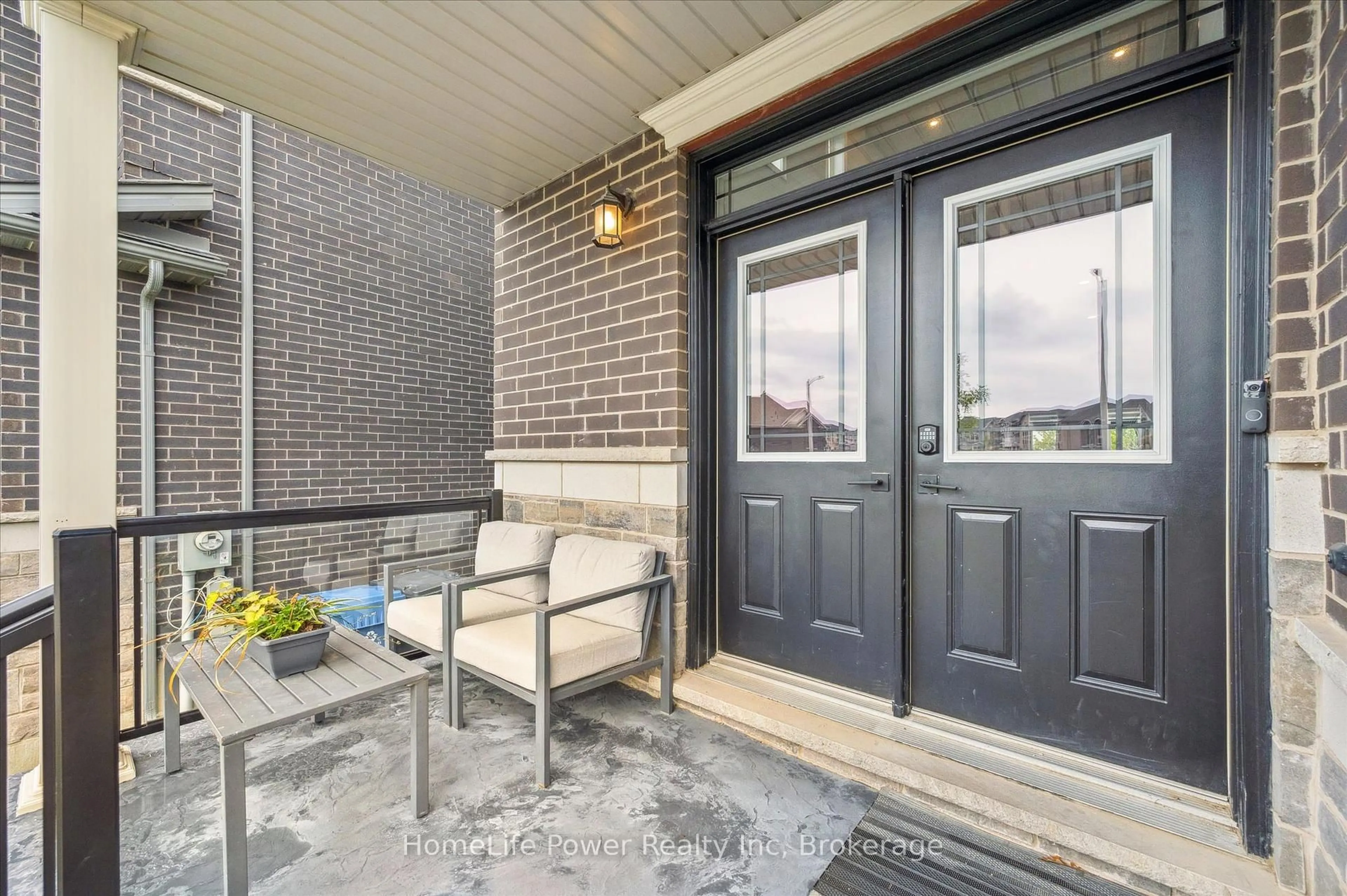Indoor entryway for 9 Everton Dr, Guelph Ontario N1E 0R9
