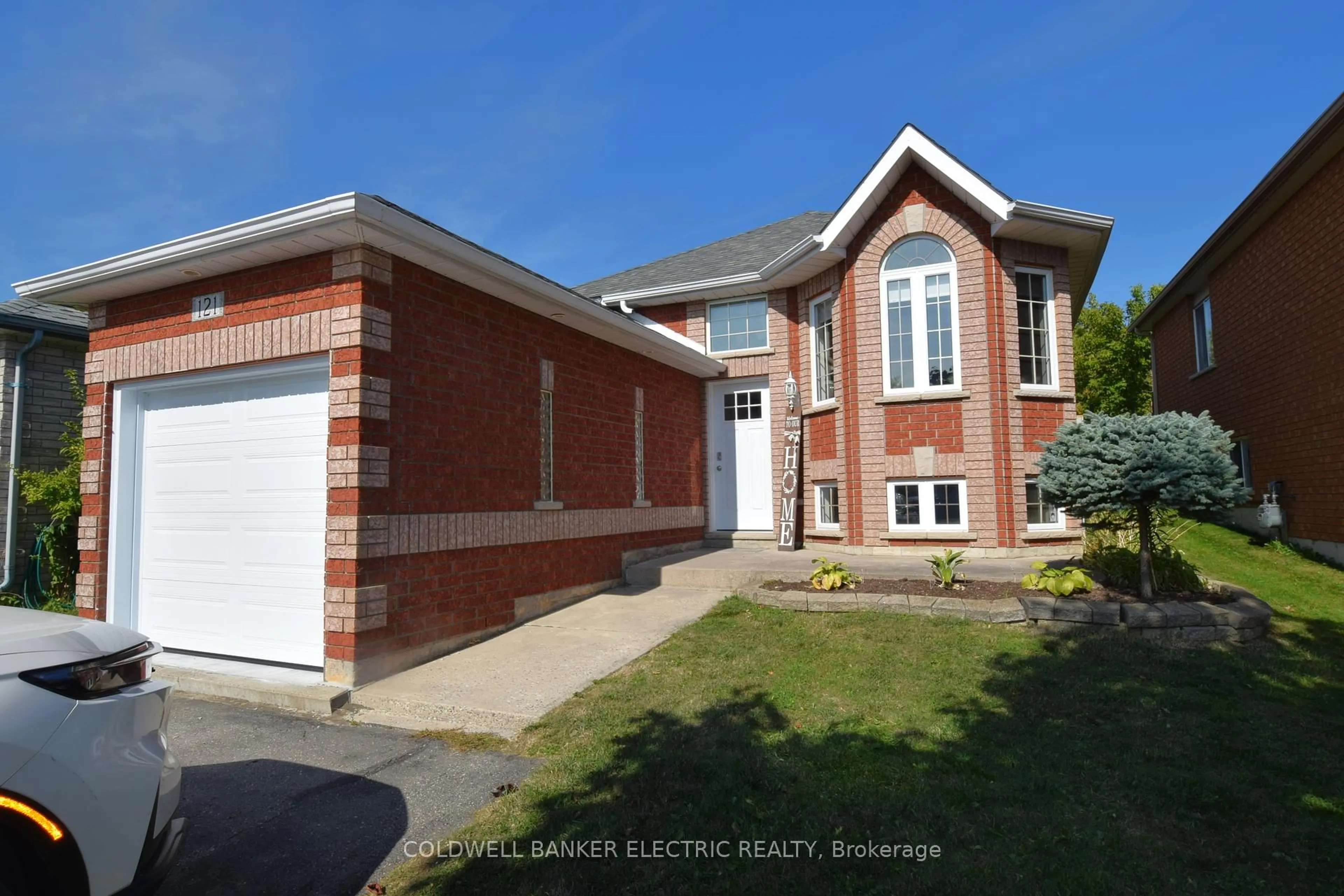 Home with brick exterior material, street for 121 Haden Ave, Peterborough Ontario K9H 7P6