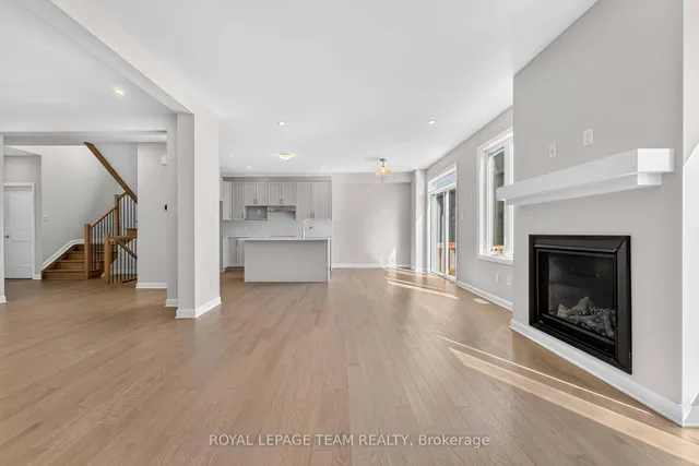 902 Locomotion Lane, Kanata 5
