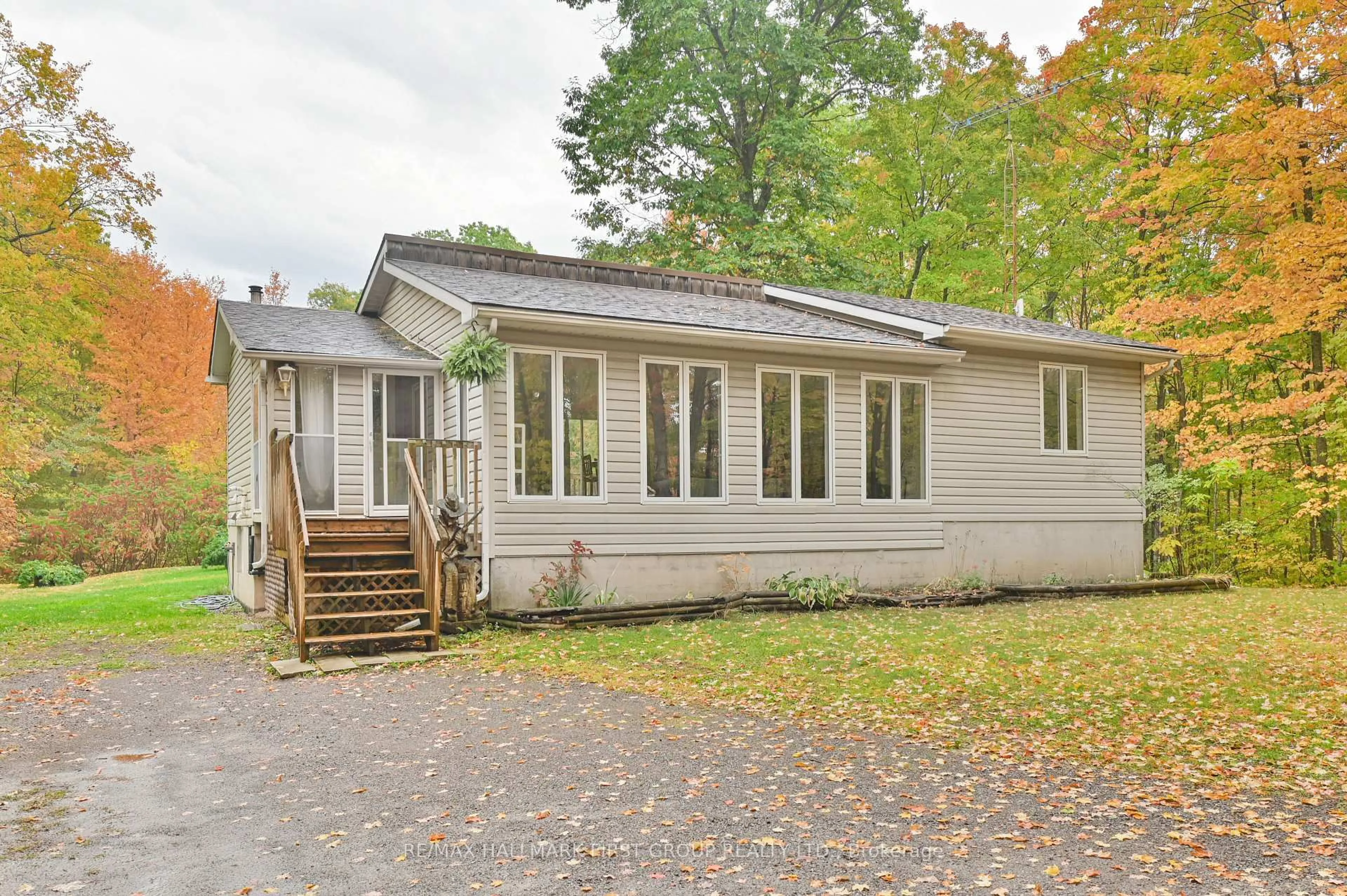 Home with vinyl exterior material, unknown for 1335 Quin Mo Lac Rd, Tweed Ontario K0K 3J0